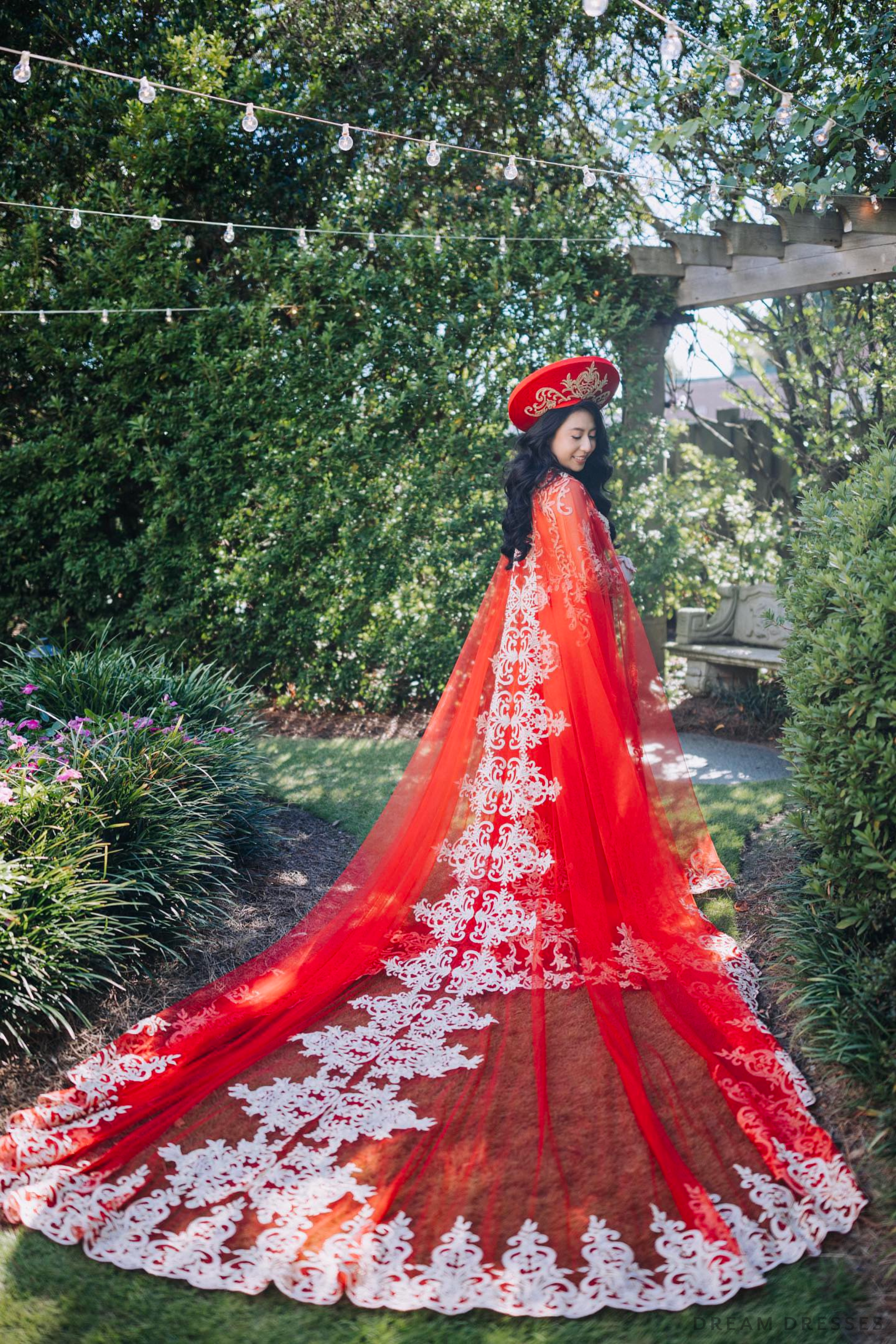 Red Ao Dai VietnameseTraditional Wedding Dress with Gold Embroidery and  Train 