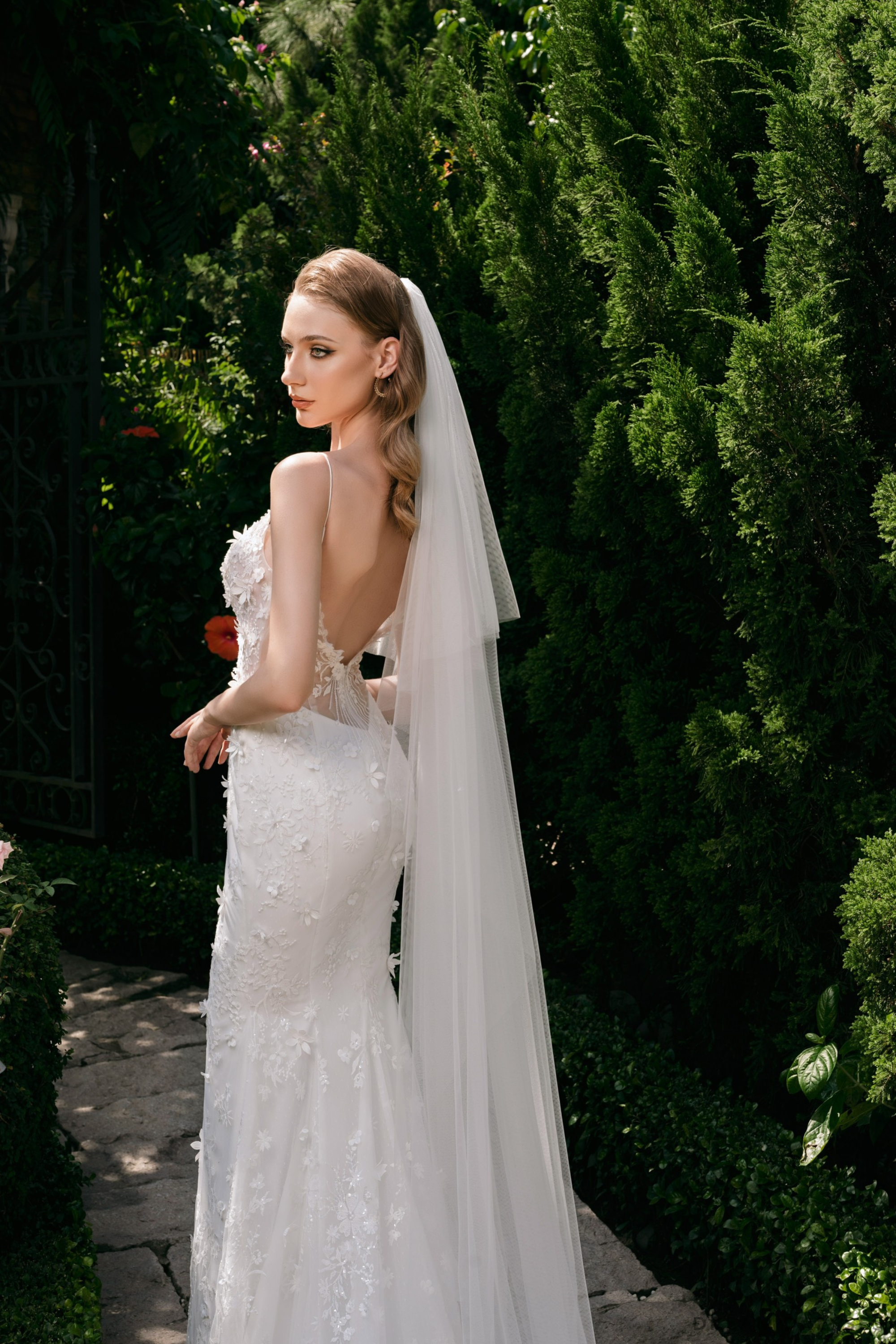 Mermaid Wedding Dress with Floral Lace | Amanda Mermaid Wedding Dress with Floral Lace | Amanda