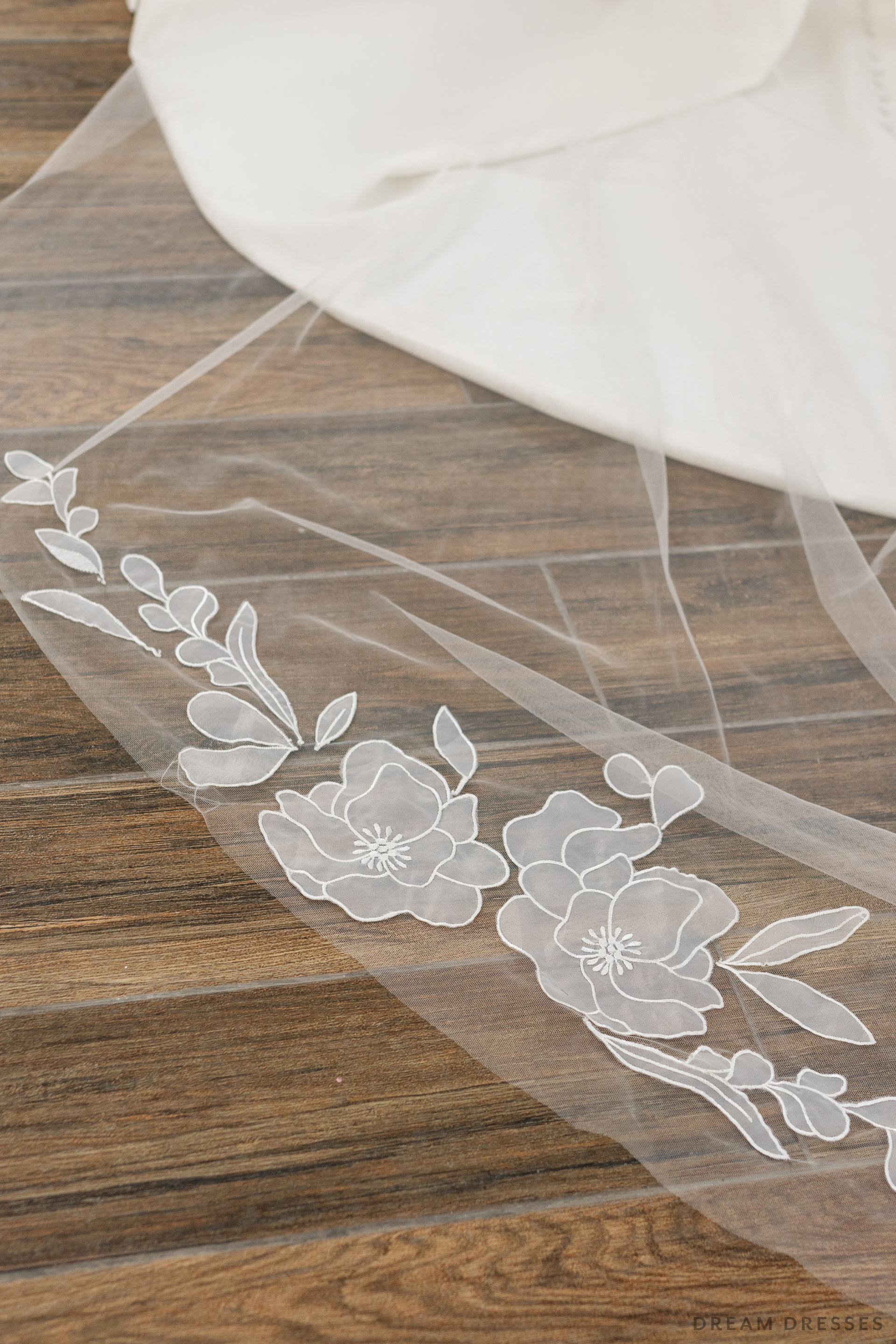 Cathedral Wedding Veil with Floral Lace (#MARTINA) - Dream Dresses by P.M.N.
