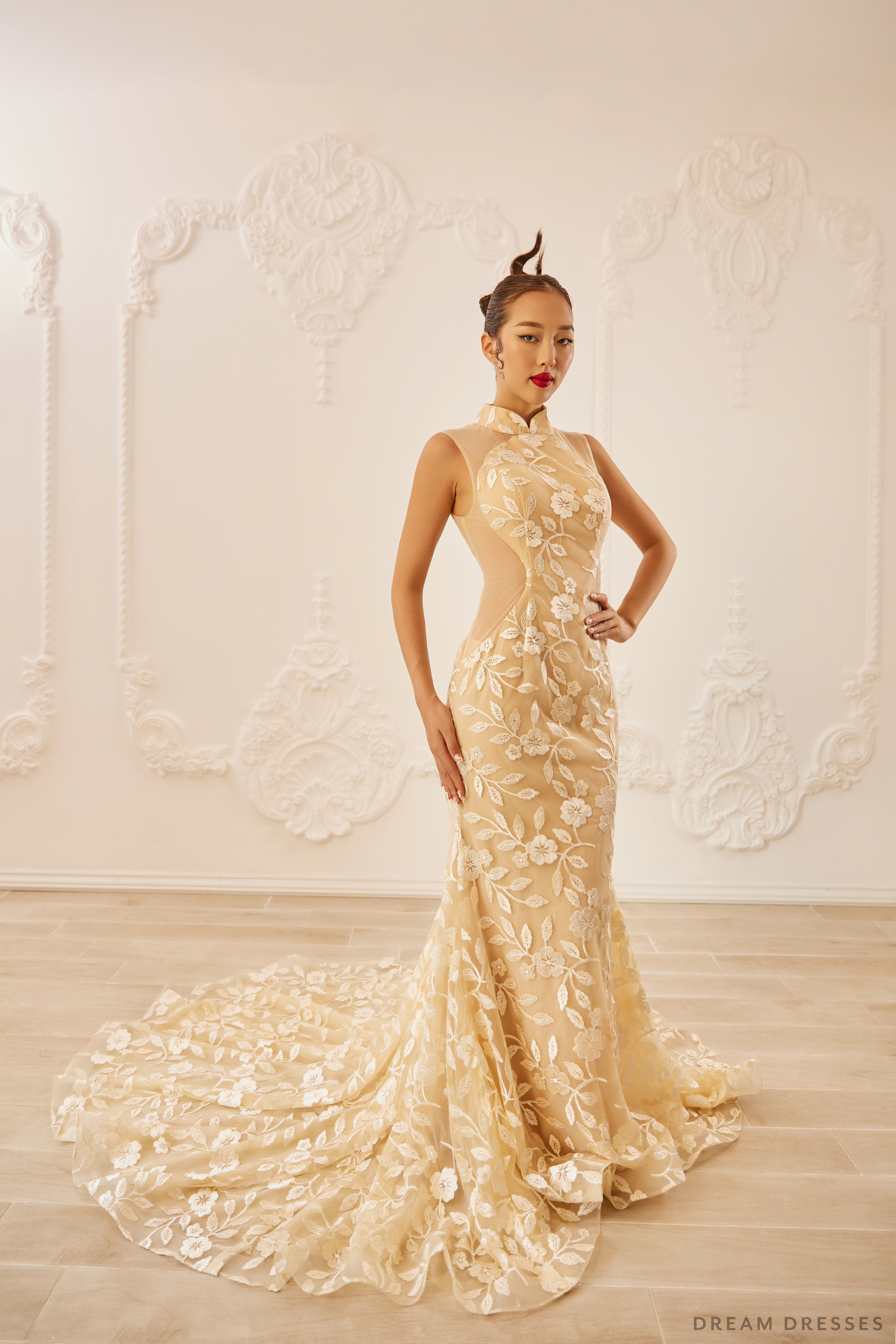 Champagne Bridal Cheongsam | Couture Lace Modern Cheongsam  (#LUNA)