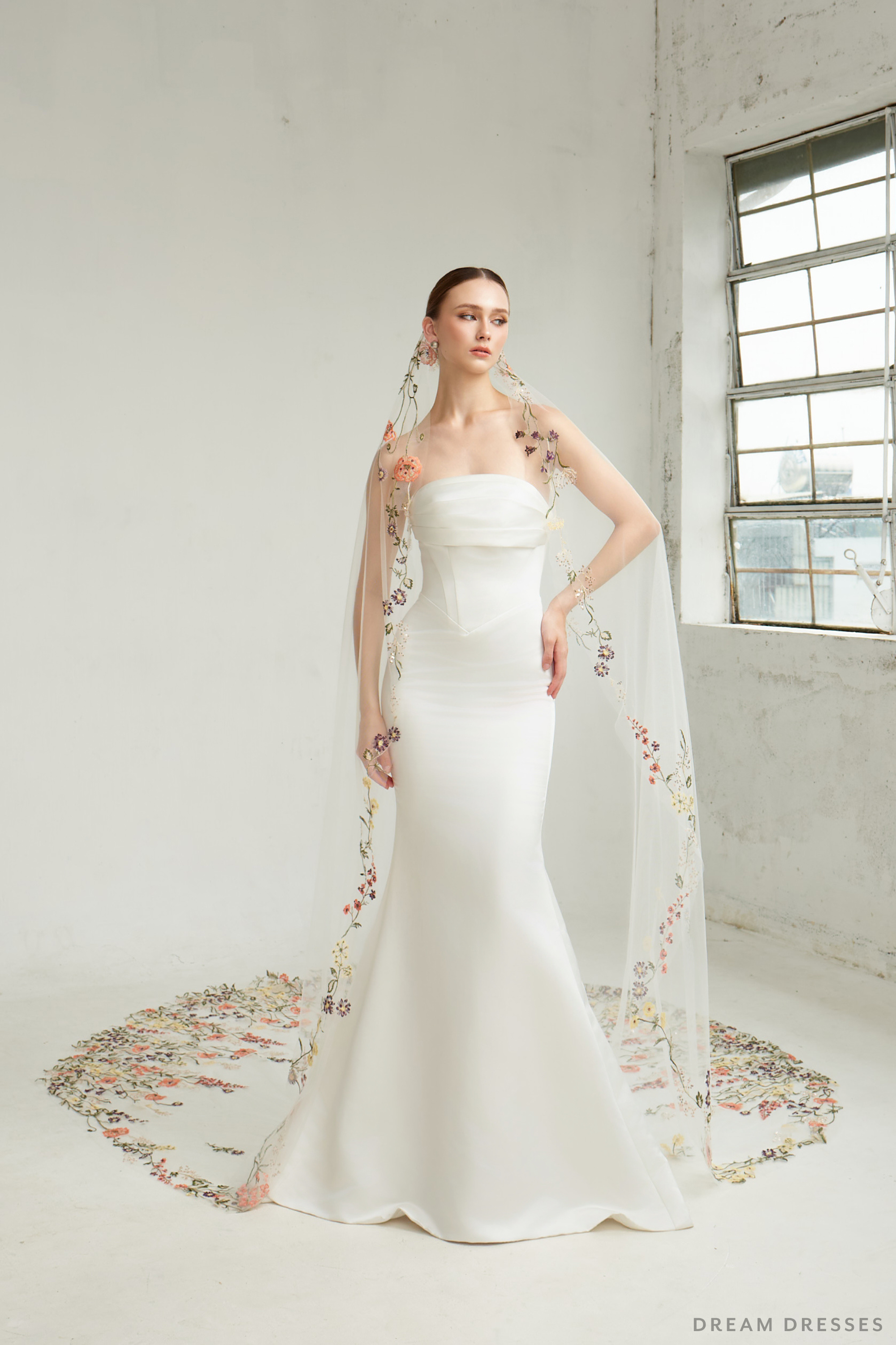 Floral Embroidered Cathedral Veil (#IRINA)