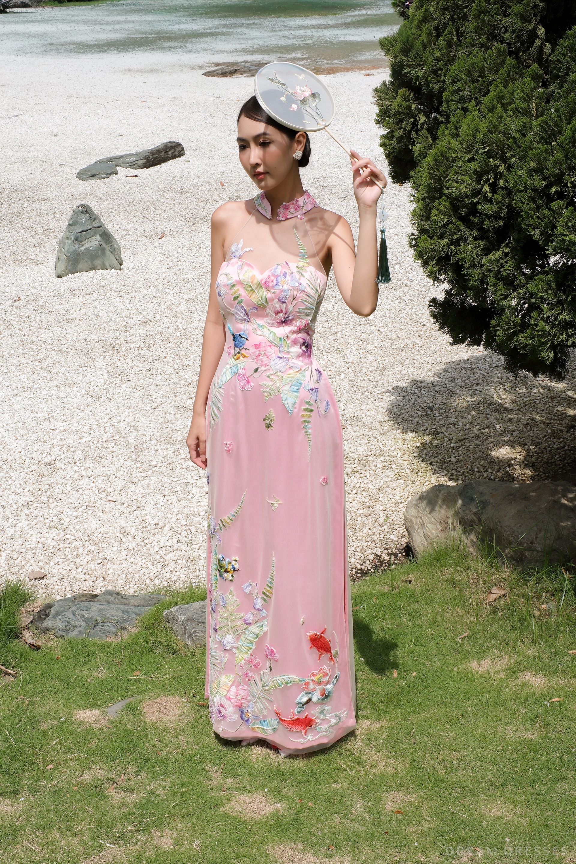 Pink Bridal Embroidery Ao Dai | Modern Vietnamese Bridal Dress (#CELESTYA) - Dream Dresses by P.M.N.