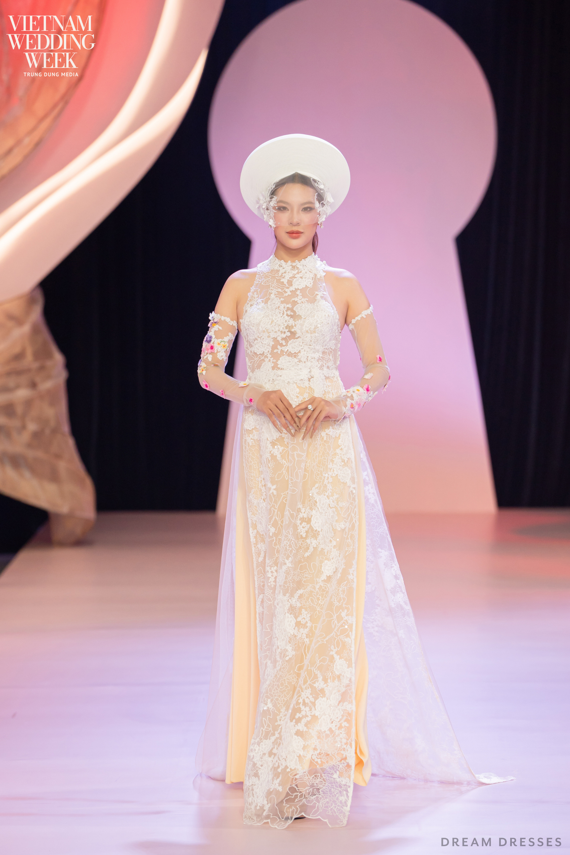 White Bridal Ao Dai | Modern Vietnamese Bridal Dress with Couture Lace (#ROSABELLA)