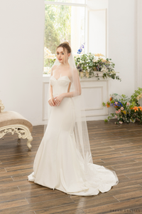 Bridal Veil with Large Floral Lace (#ISABELLE) - Dream Dresses by P.M.N.