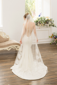 Bridal Veil with Large Floral Lace (#ISABELLE) - Dream Dresses by P.M.N.