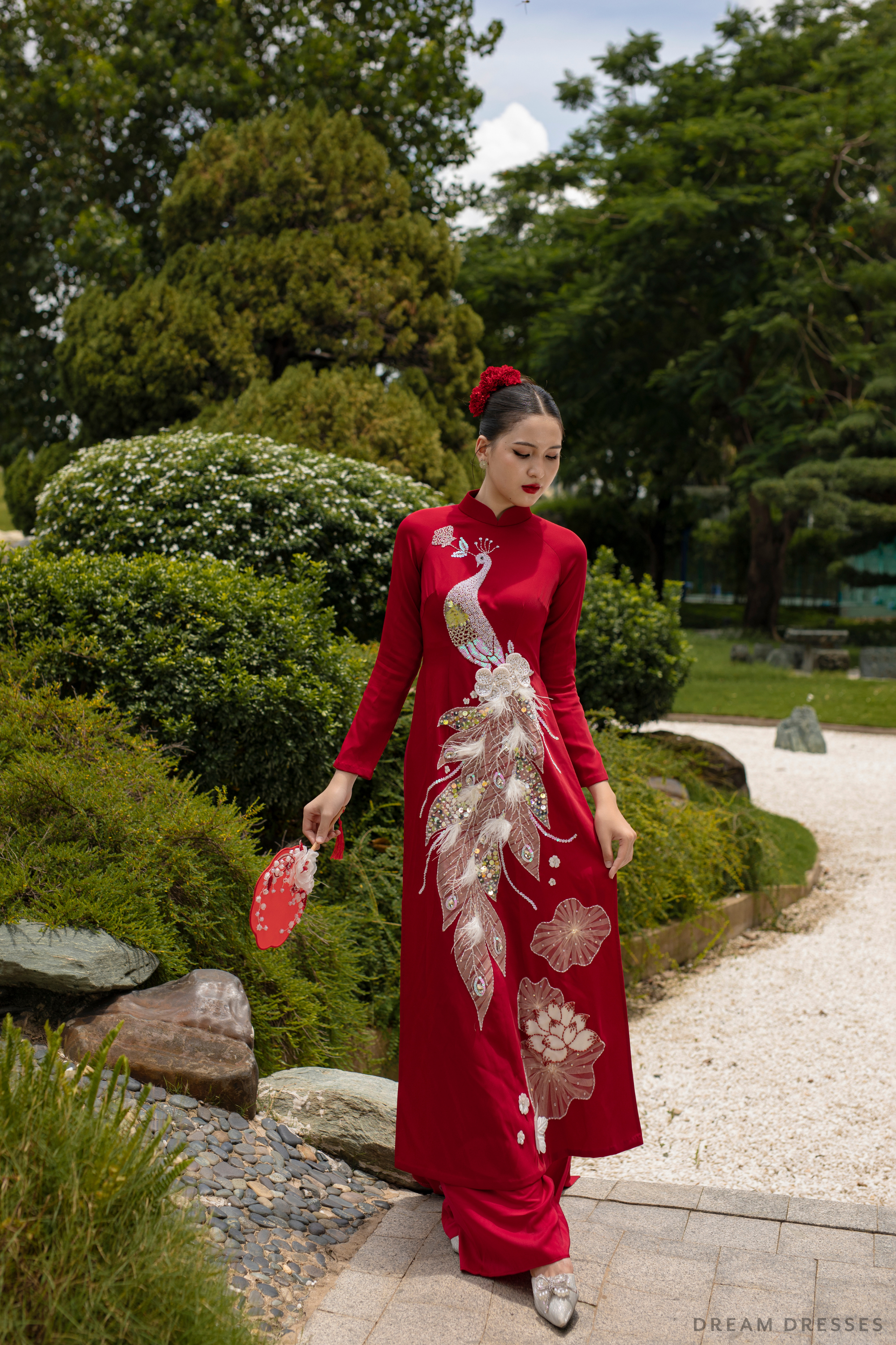 DreamDress By PMN Jade Ao Dai Inspired Red Wedding Dress Gown Silver Phoenix Embellishment Sweep Red Pants | Size: 2 DreamDress By PMN Jade Ao Dai Inspired Red Wedding Dress Gown Silver Phoenix Embellishment Sweep Red Pants | Size: 2