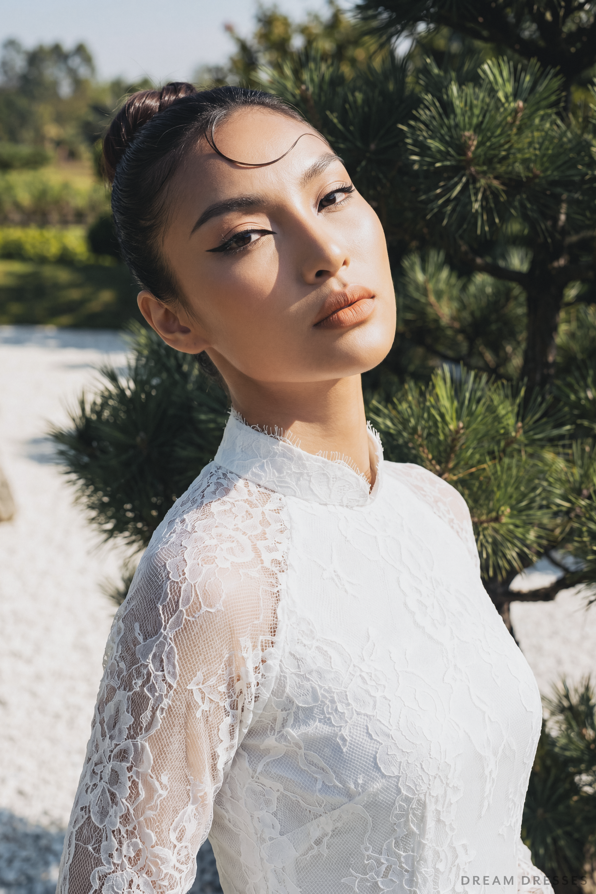 White Bridal Ao Dai | Vietnamese Traditional Bridal Dress with Couture Lace (#NGOC)