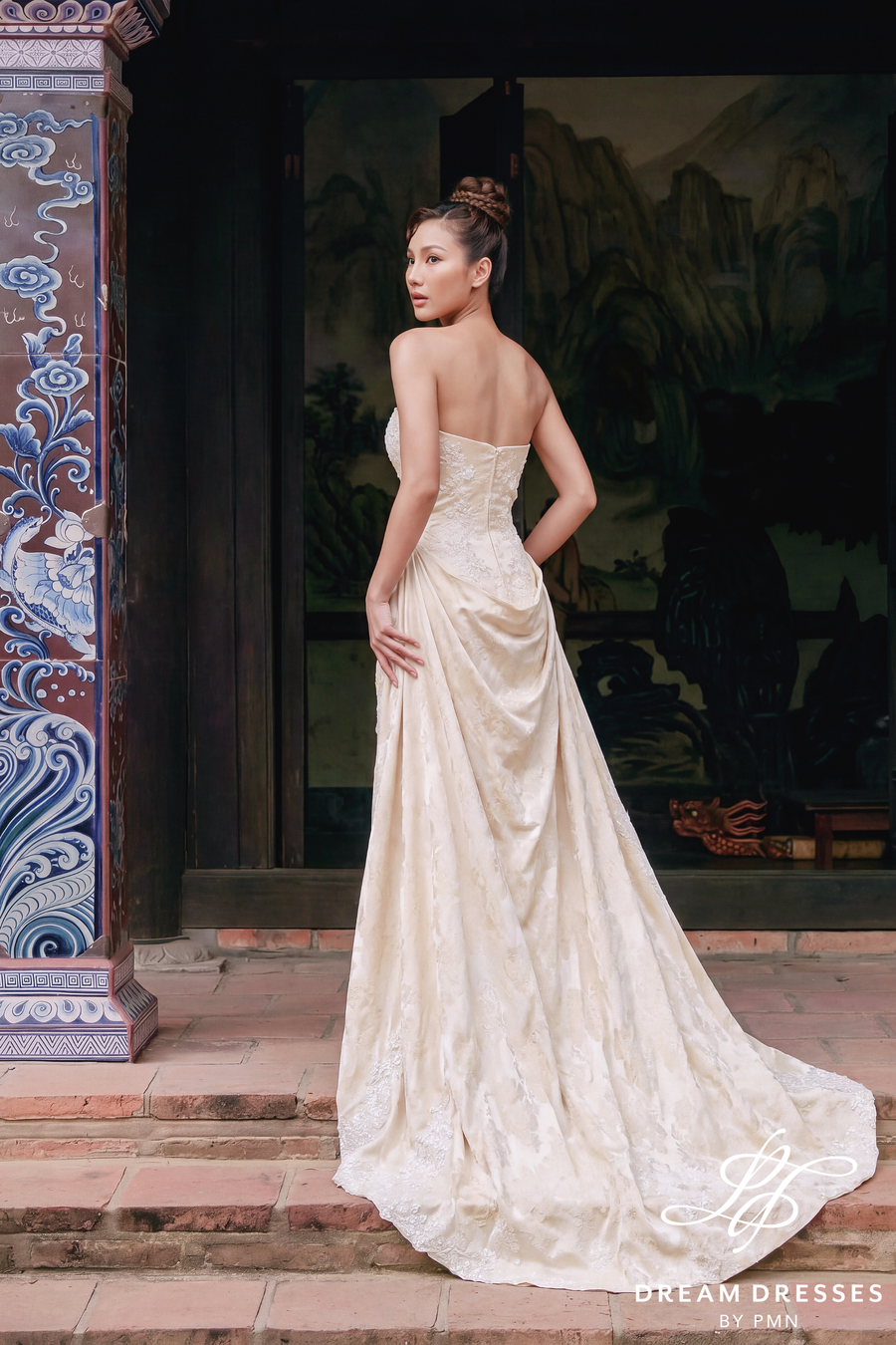 Asian-Inspired Strapless Wedding Dress (#RAN)