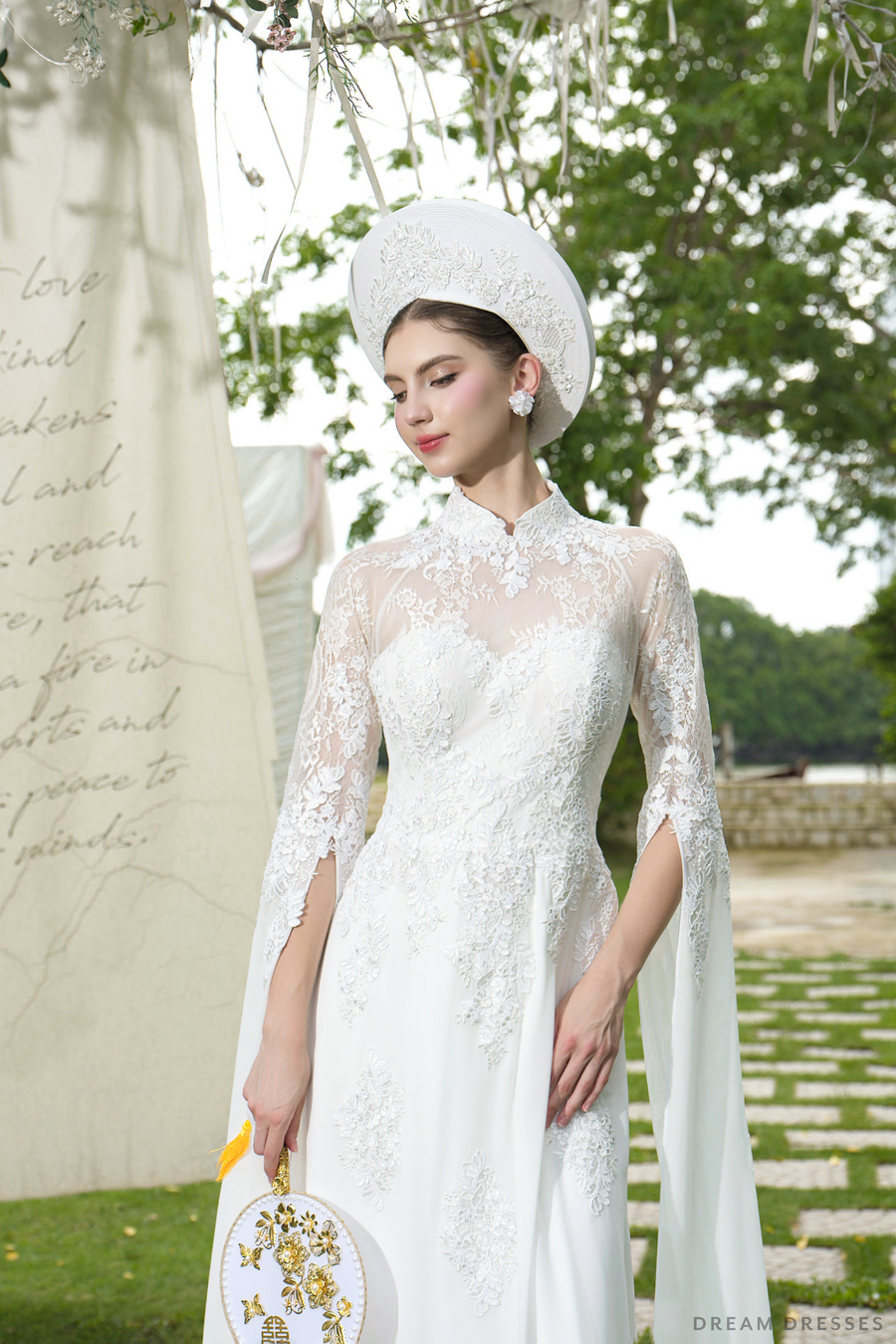 White Bridal Ao Dai | Modern Vietnamese Bridal Dress with Couture Lace (#ELENOAR) - Dream Dresses by P.M.N.