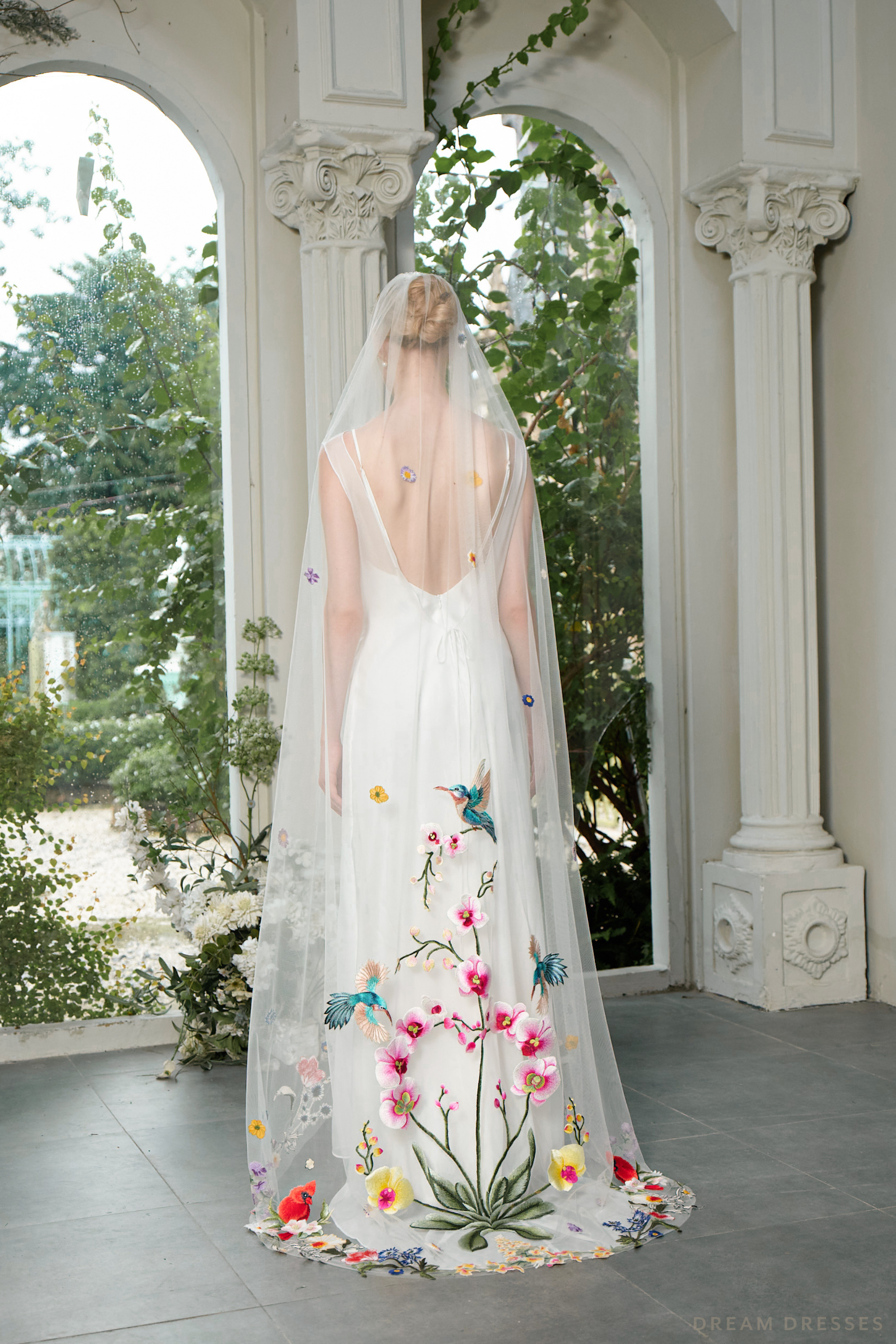 Hummingbird Embroidery Wedding Veil (#SILVANA)