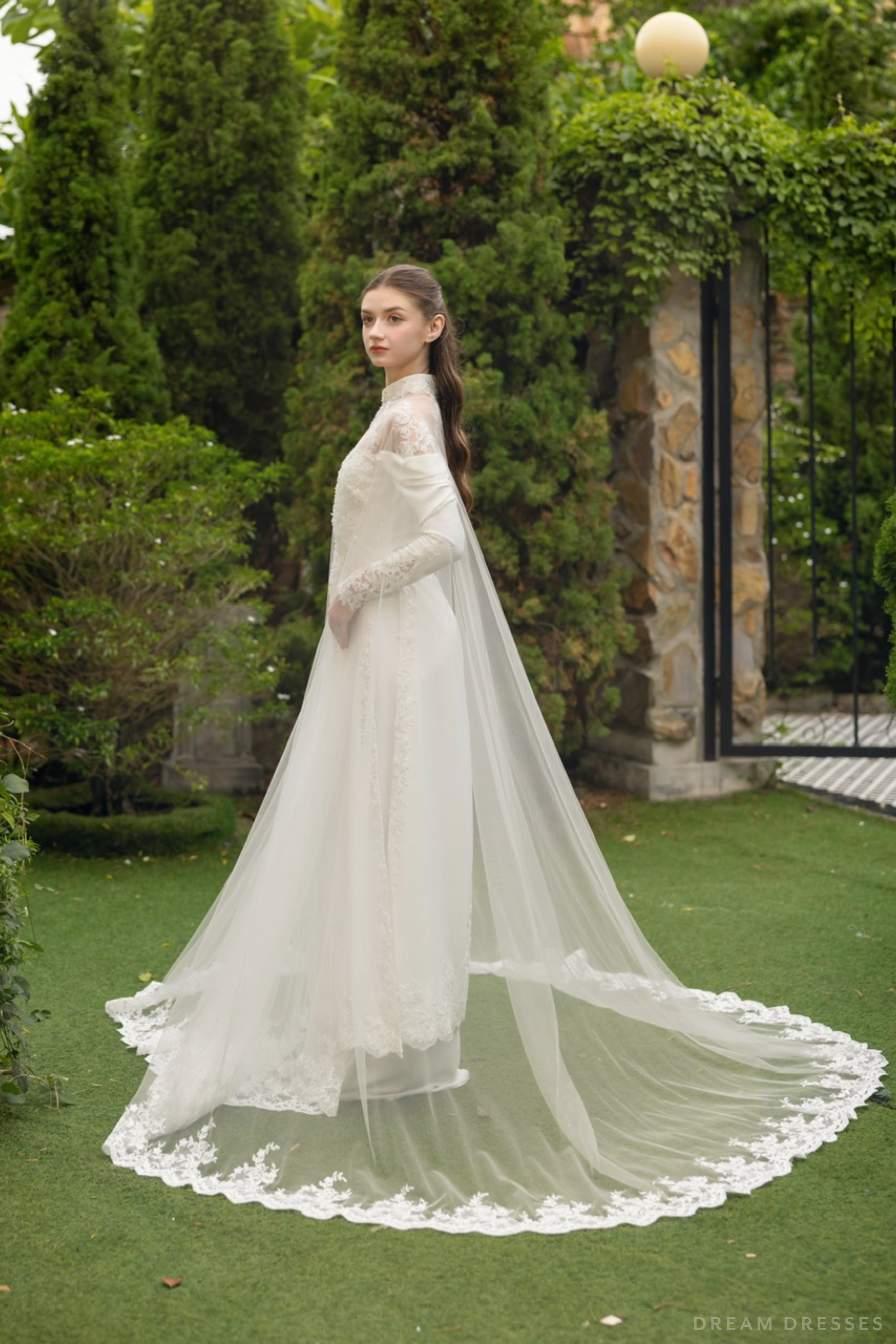 Ao Dai Detachable Tulle Cape with Lace Trim Edges (#EUGENIA)