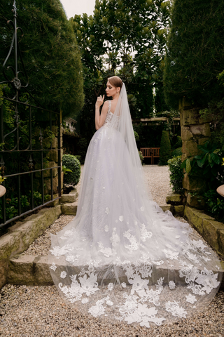Couture Lace Wedding Veil (#ECHELLE)