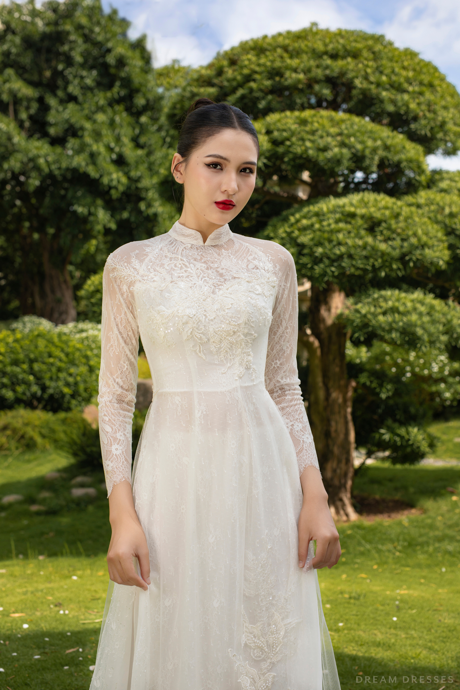 Modern White Bridal Ao Dai with Couture Lace (#LENKA)