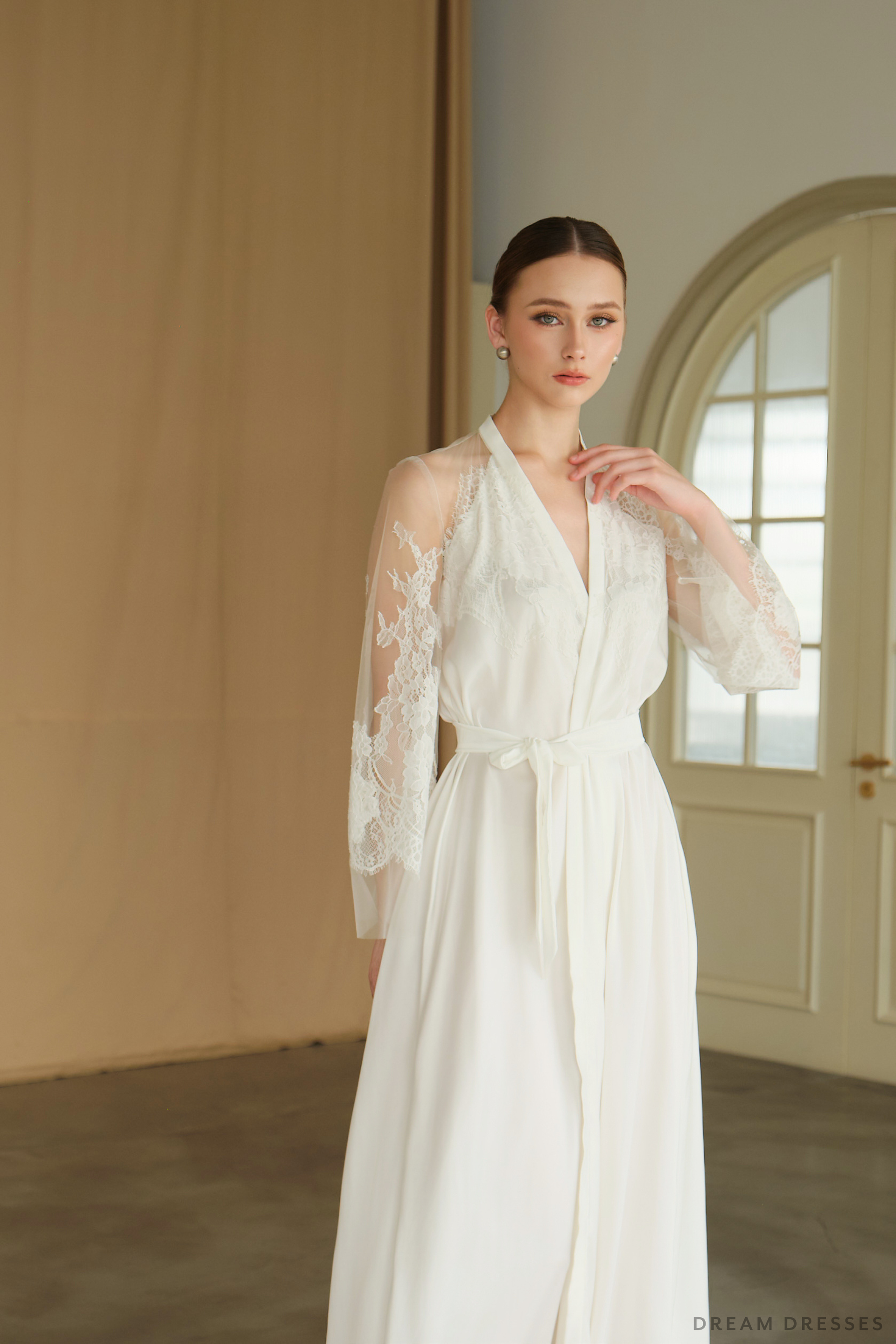White Bridal Robe Kimono (#Lianya) - Dream Dresses by P.M.N.