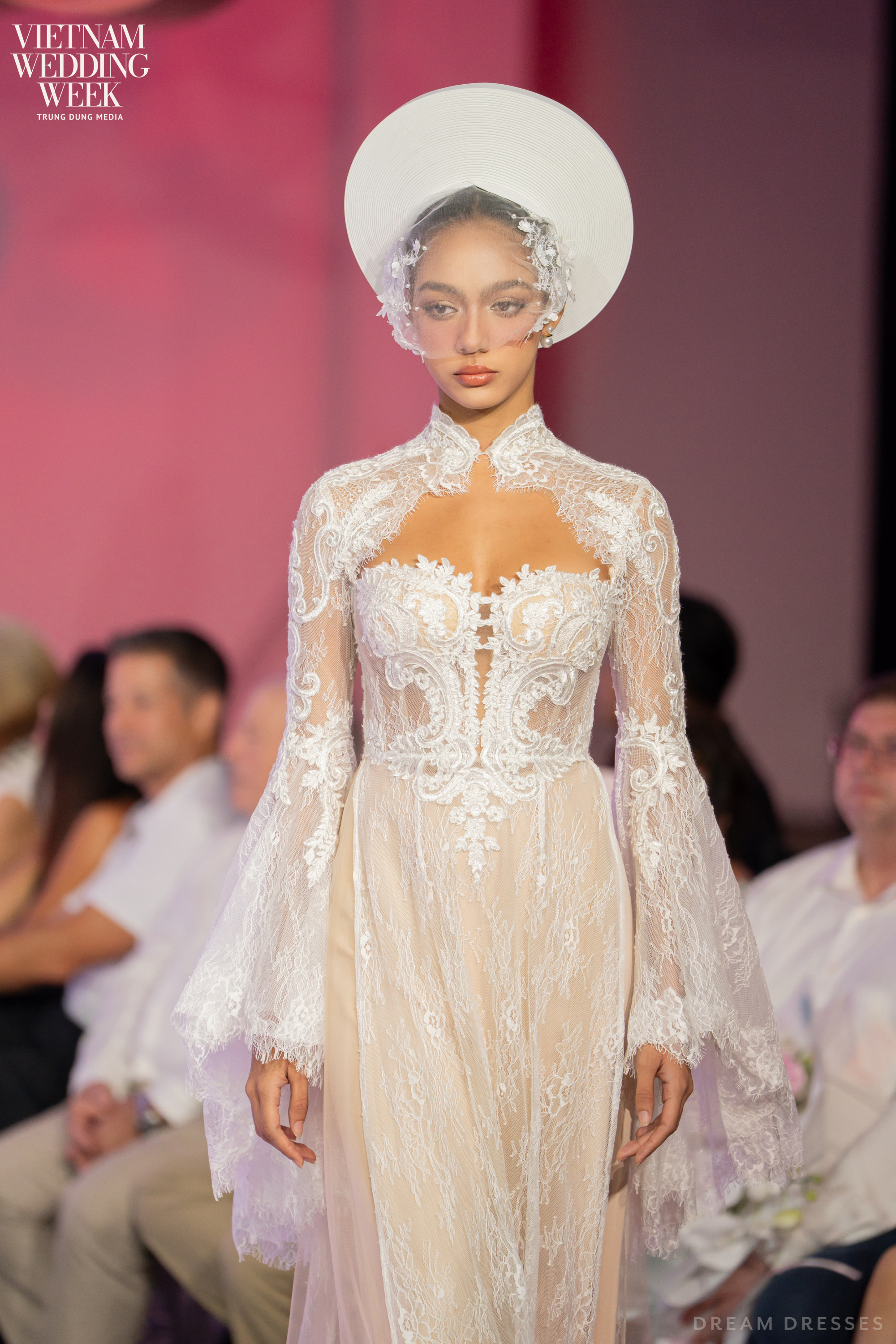 White Bridal Ao Dai | Modern Vietnamese Bridal Dress with French Lace (#RUBINA)