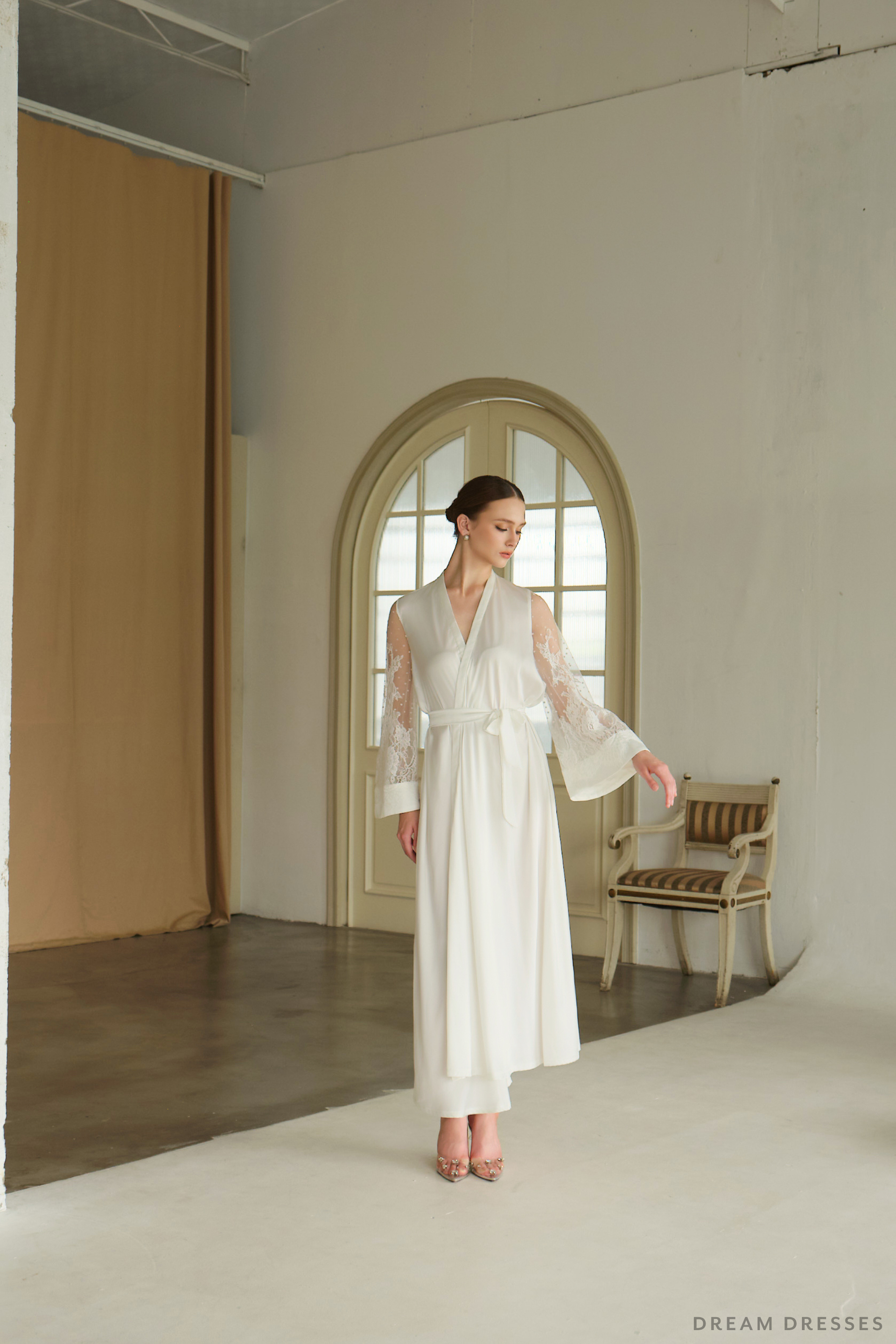 Couture Bridal Robe Kimono (#Orilya) - Dream Dresses by P.M.N.