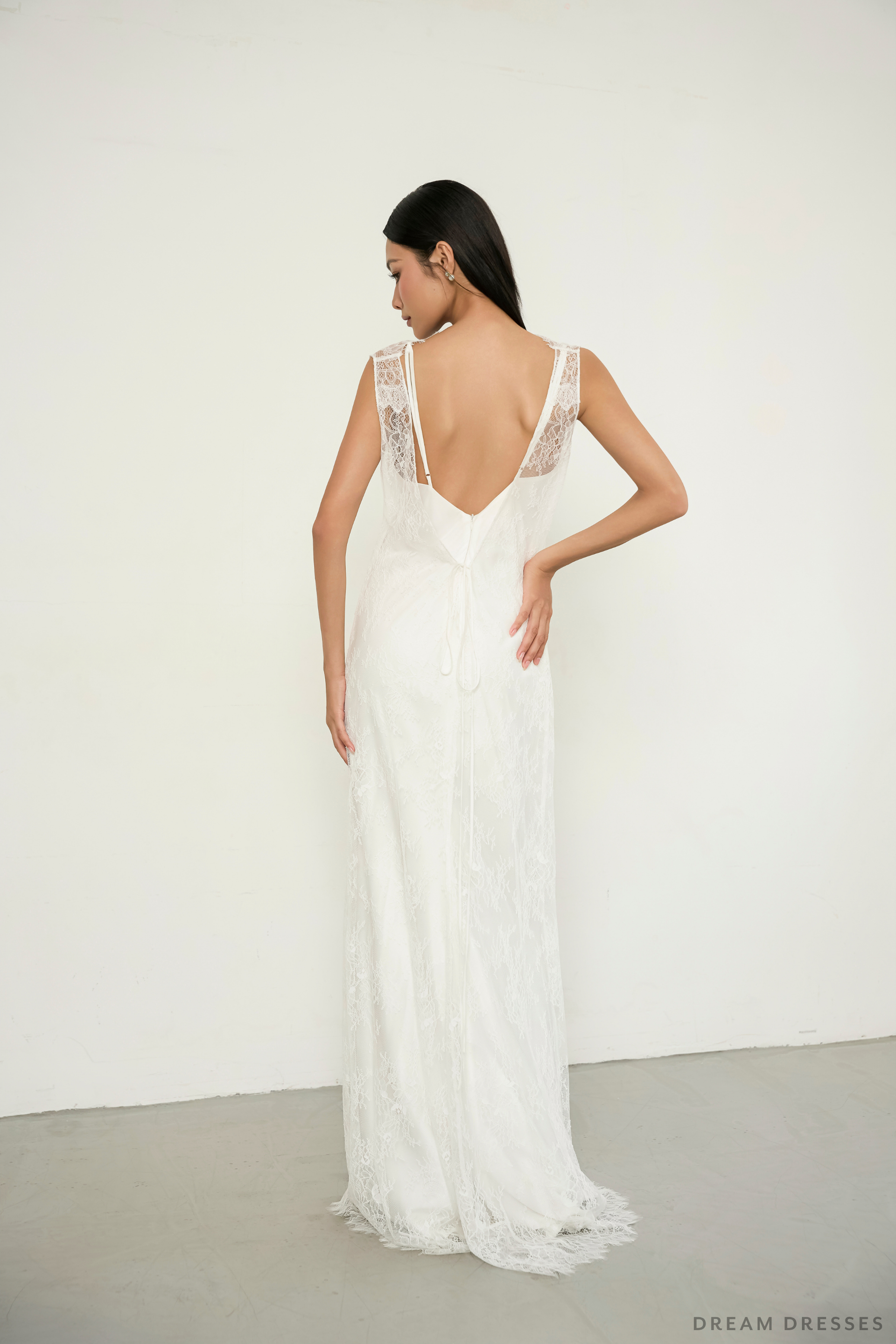Chantilly Lace Bridal Wedding Dress (#AMARIS) - Dream Dresses by P.M.N.