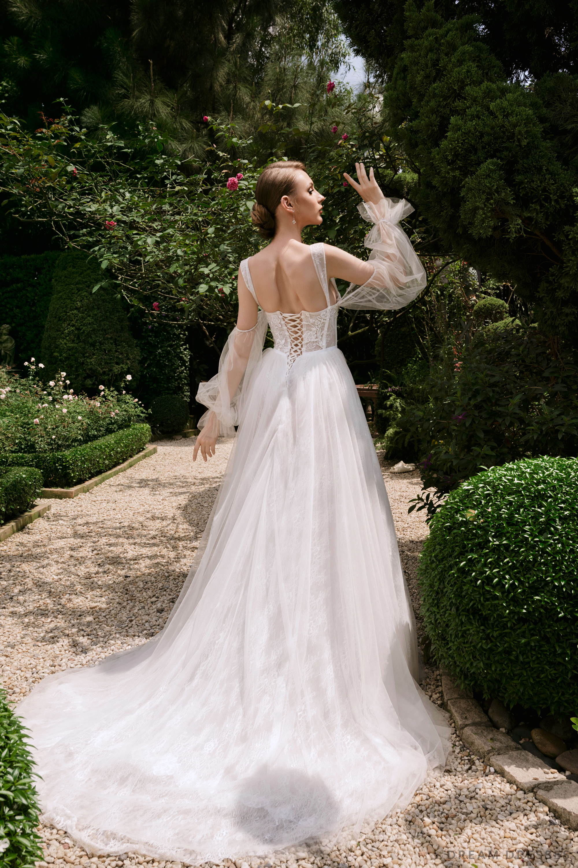 Off The Shoulder Ball Gown Wedding Dress (#MICHELLA)