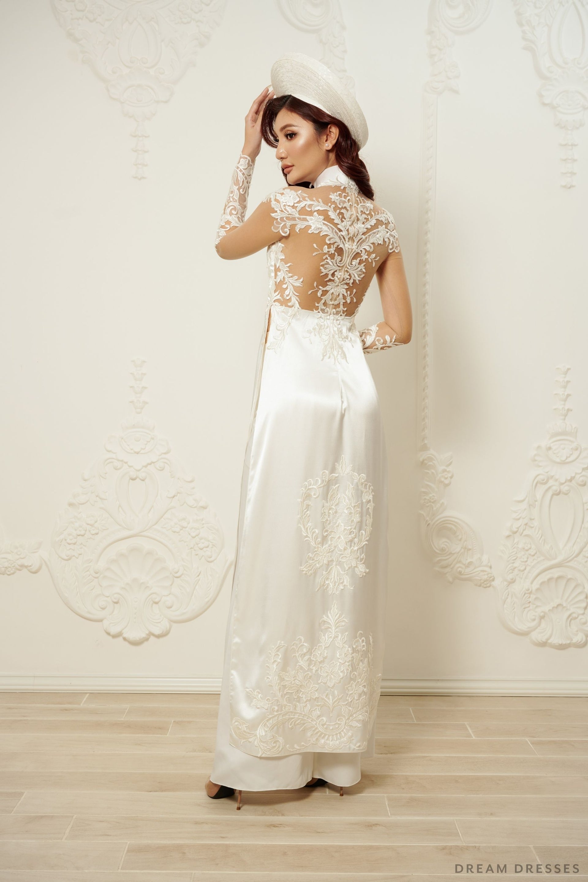White Bridal Ao Dai | Vietnamese Traditional Bridal Dress (#DAXIA) - Dream Dresses by P.M.N.