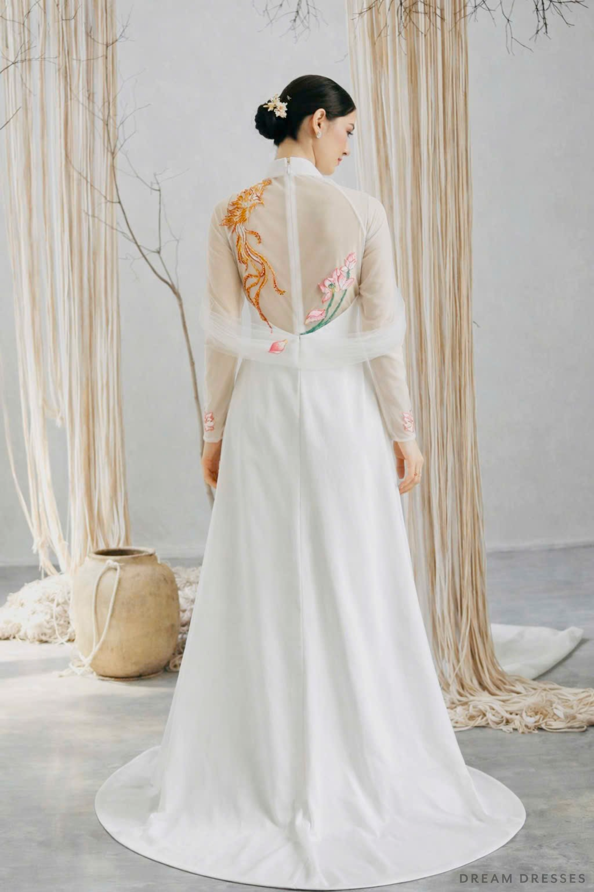 White Bridal Embroidery Ao Dai | Modern Vietnamese Bridal Dress (#REGINYA)