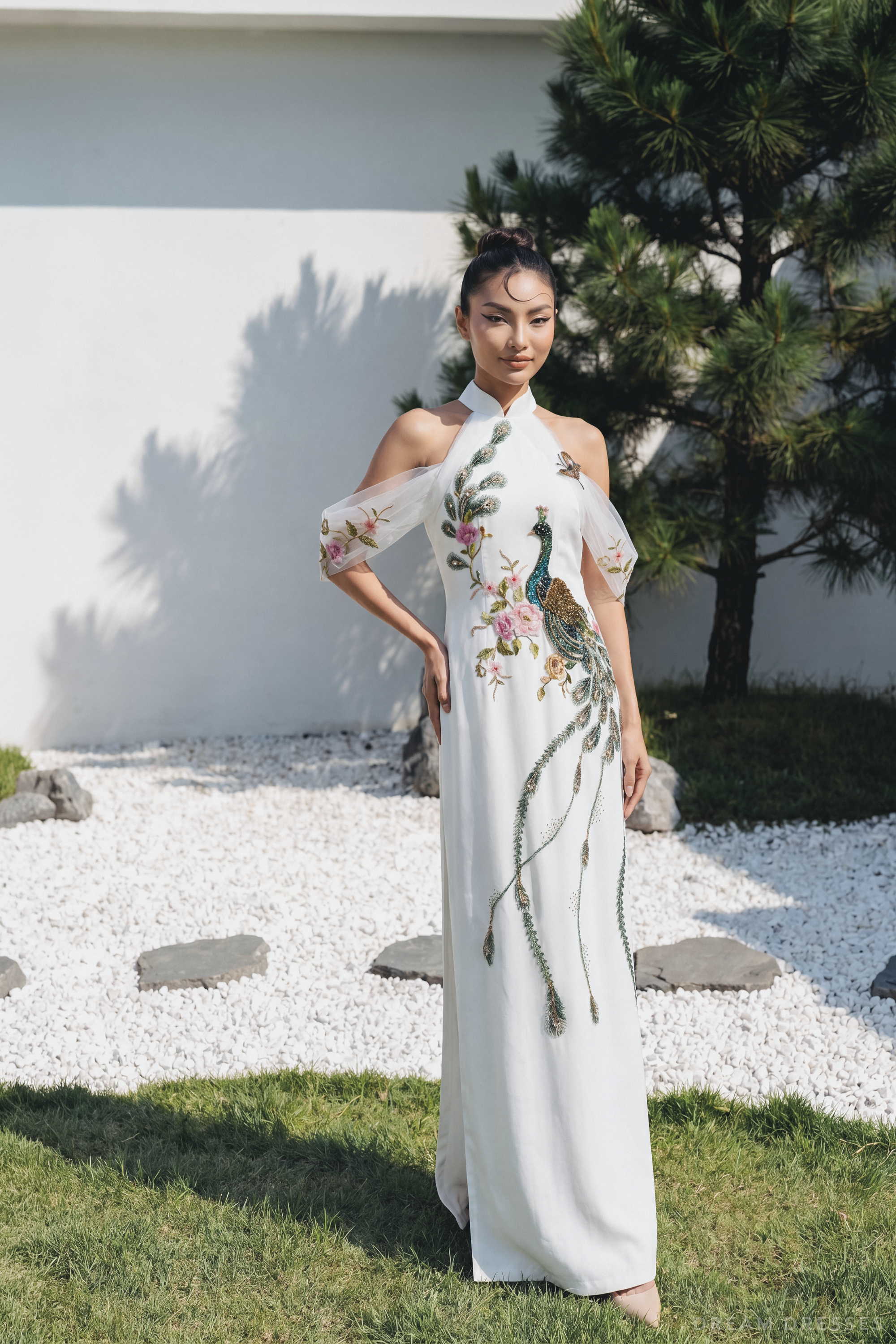 White Bridal Ao Dai with Peacock Embellishments | Modern Vietnamese Bridal Dress (#AILA)