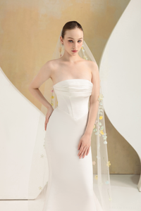 Chapel Veil with 3D Flowers (#MALENA) - Dream Dresses by P.M.N.