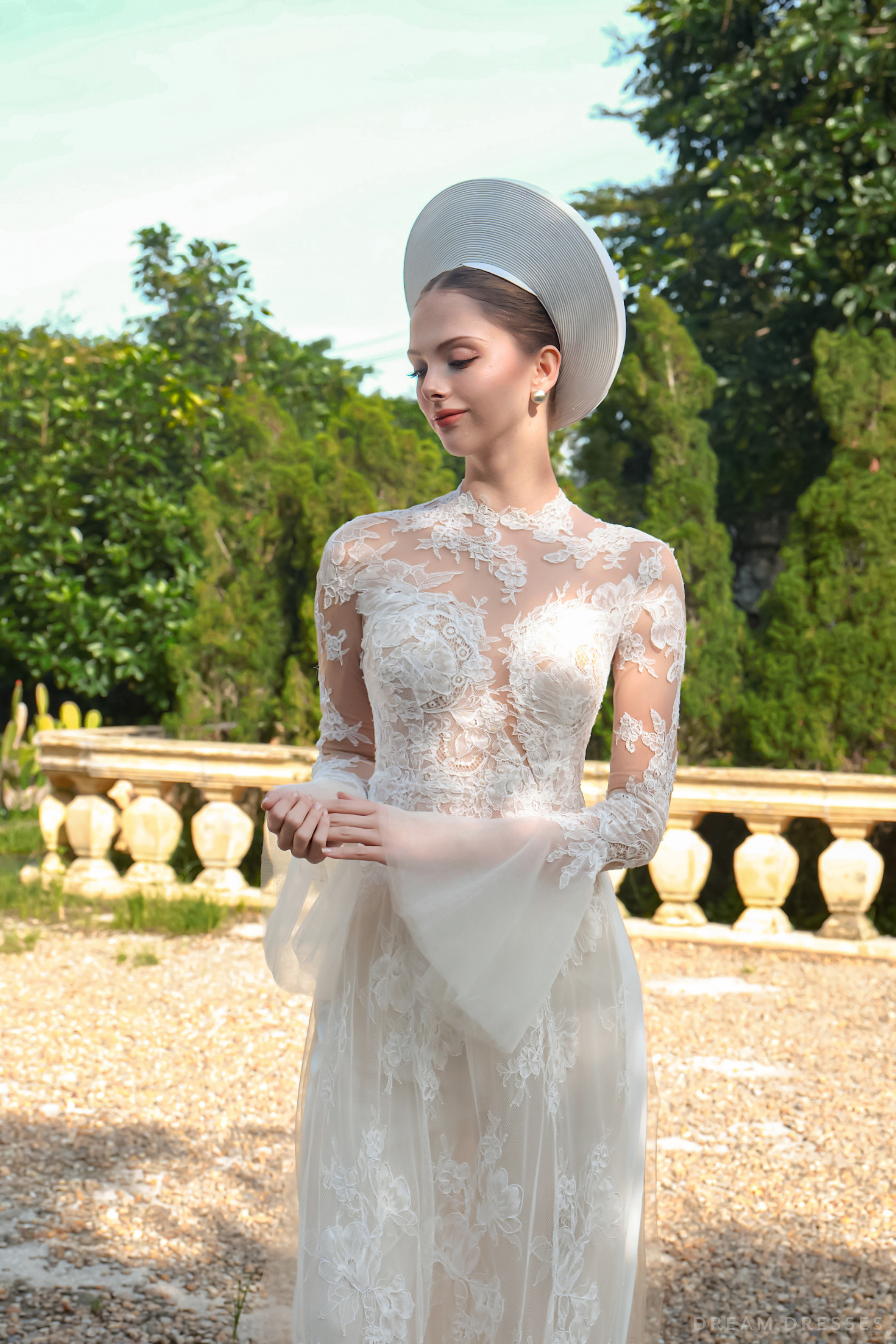 White Bridal Ao Dai | Modern Vietnamese Bridal Dress with French Lace (#AZURA)