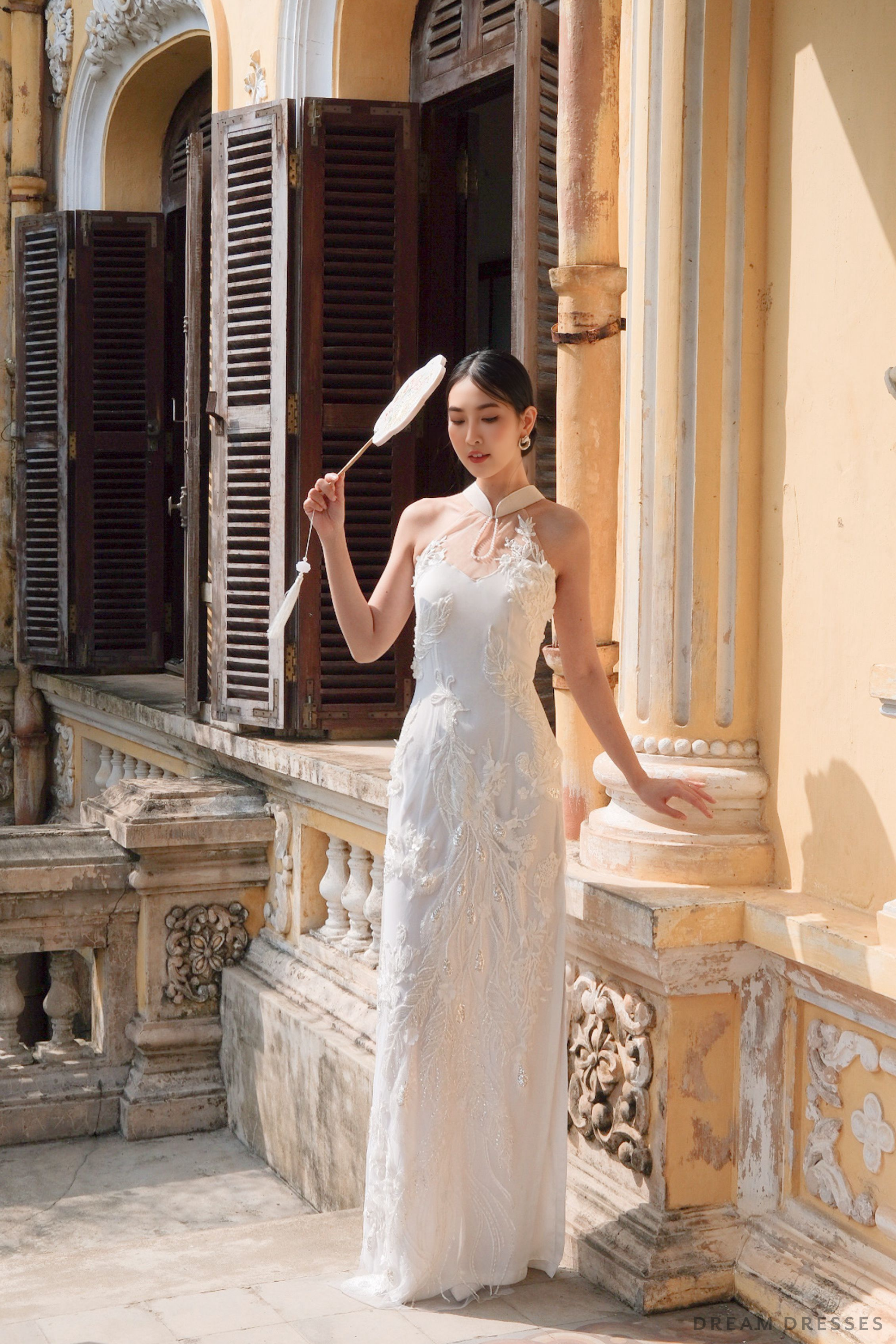 White Bridal Cheongsam Couture Lace Modern Cheongsam Julia White Bridal Cheongsam Couture Lace Modern Cheongsam Julia
