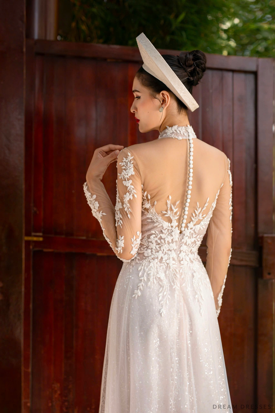 White Bridal Ao Dai | Vietnamese Modern Bridal Dress (#MAJORI) - Dream Dresses by P.M.N.