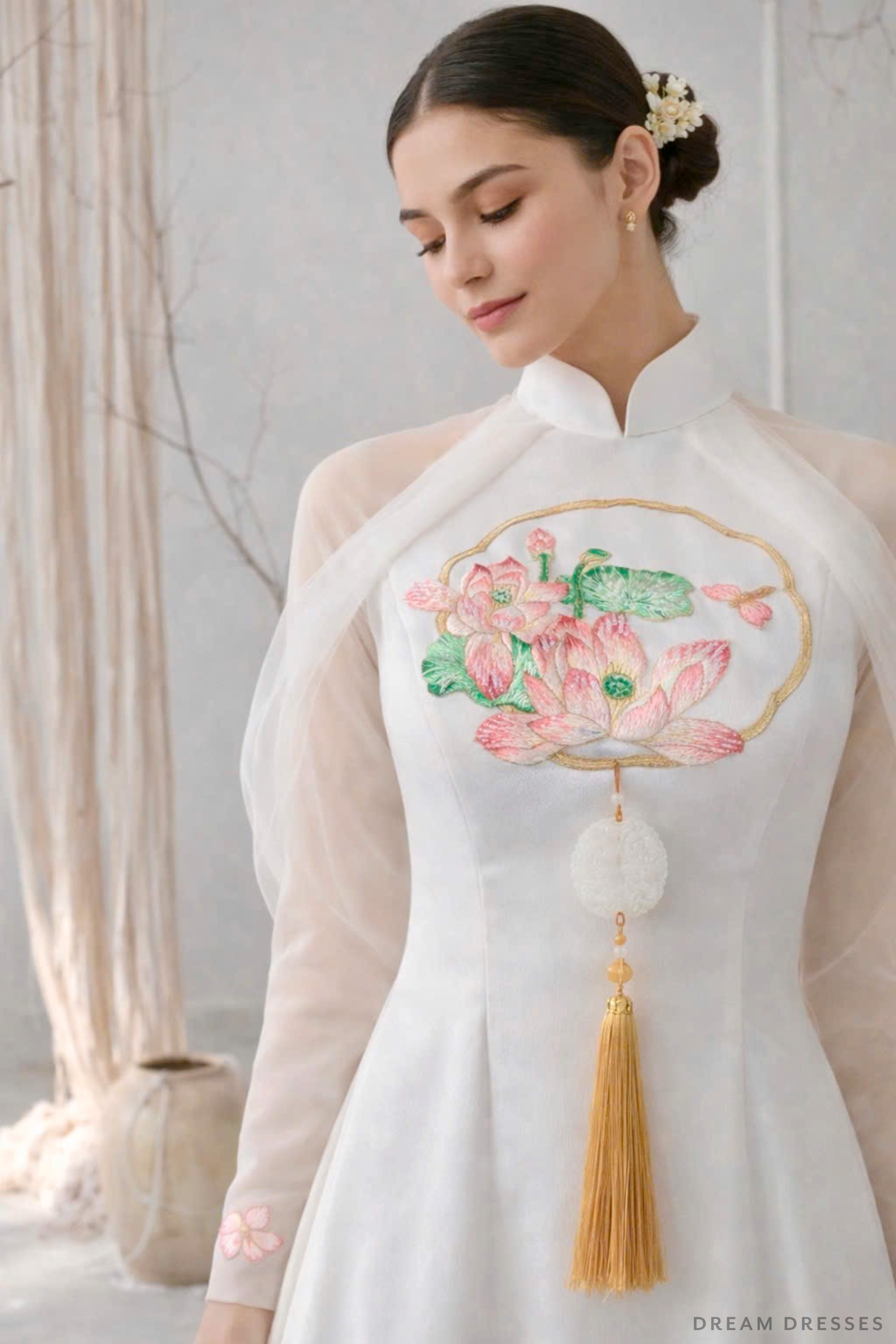 White Bridal Embroidery Ao Dai | Modern Vietnamese Bridal Dress (#REGINYA)