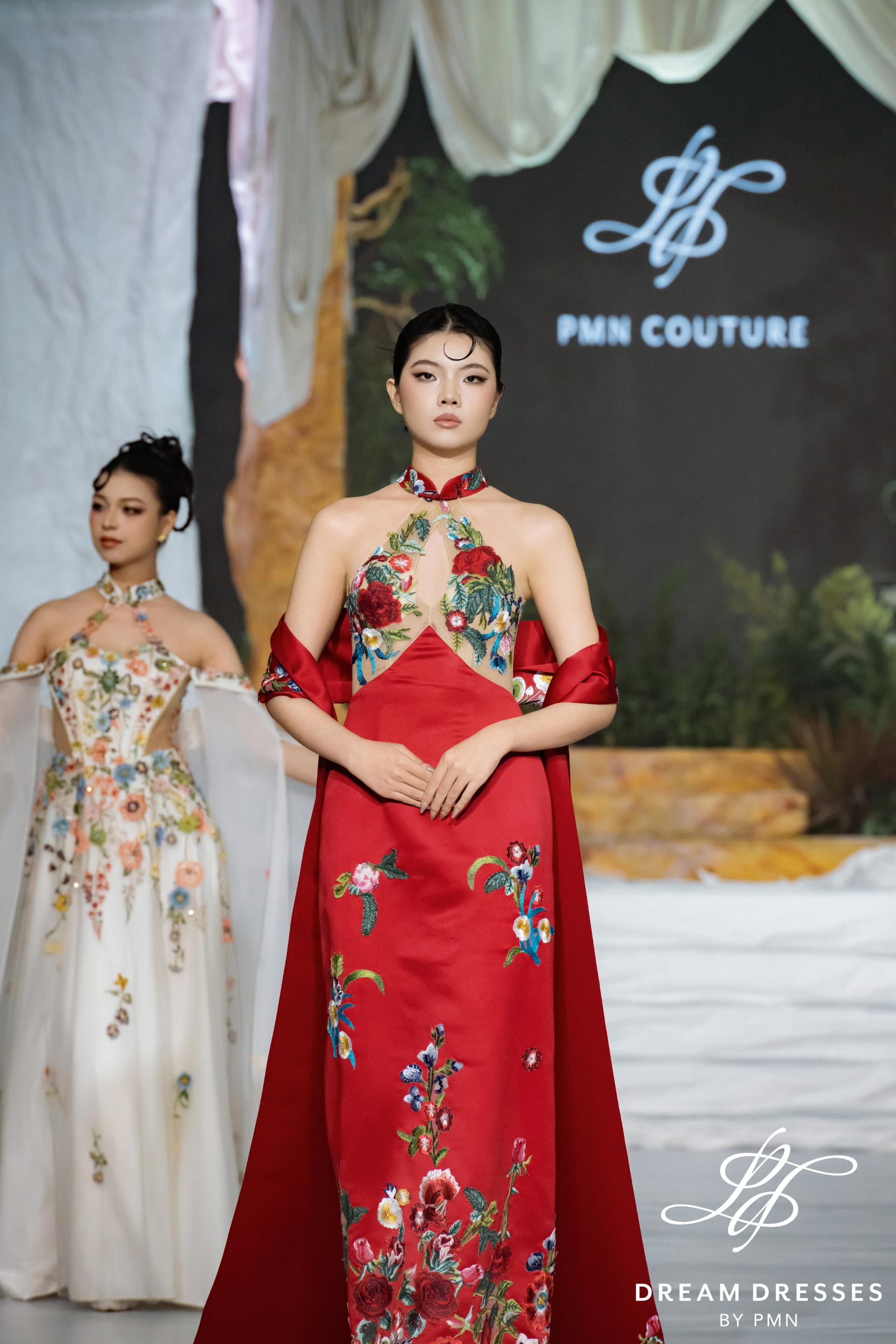 Red A-line Wedding Dress with Colorful Floral Embroidery (#YUYAN)