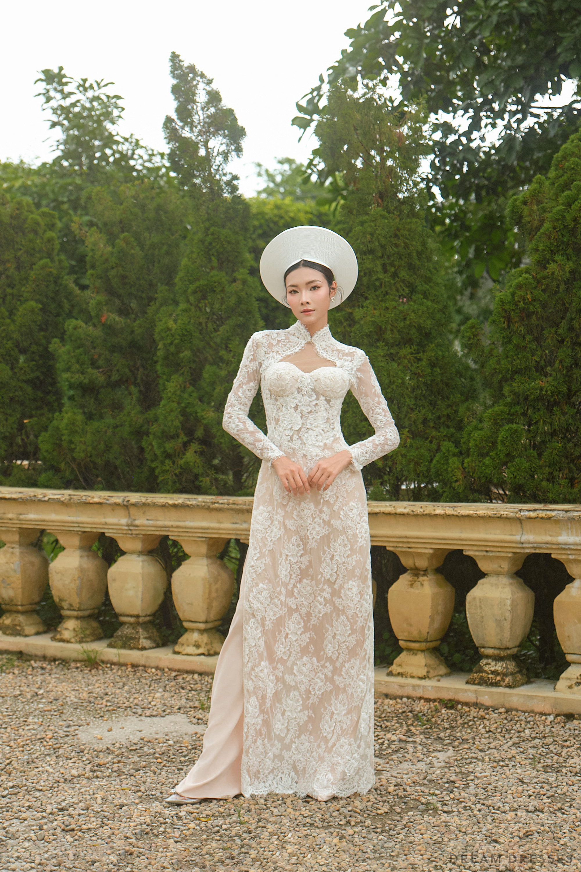 White Bridal Ao Dai | Modern Vietnamese Bridal Dress with French Lace (#VALERI)