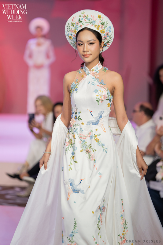 Cheongsam-Inspired Ao Dai | Vietnamese Bridal Dress (#LIEU) - Dream Dresses by P.M.N.