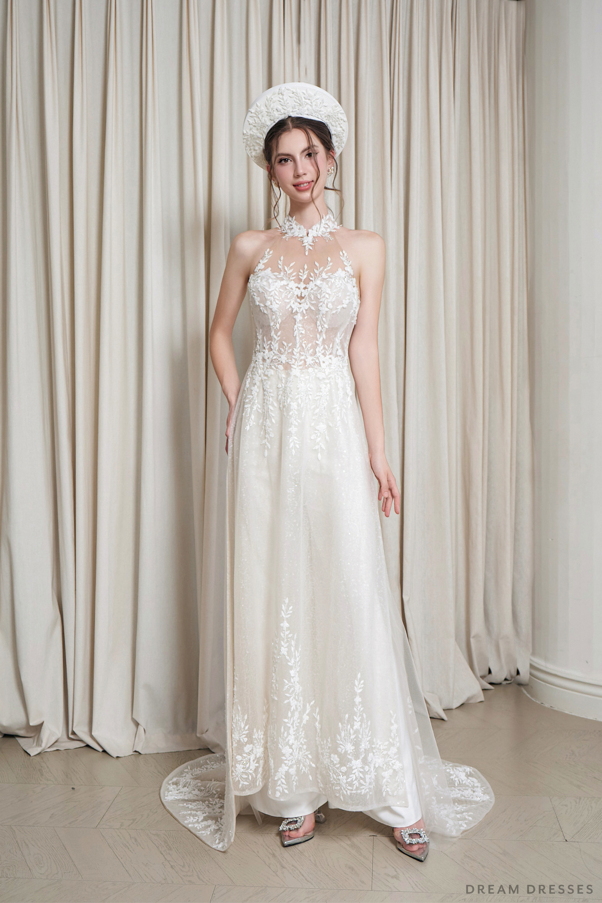 Modern White Bridal Ao Dai with Chapel Train (#ALINE)