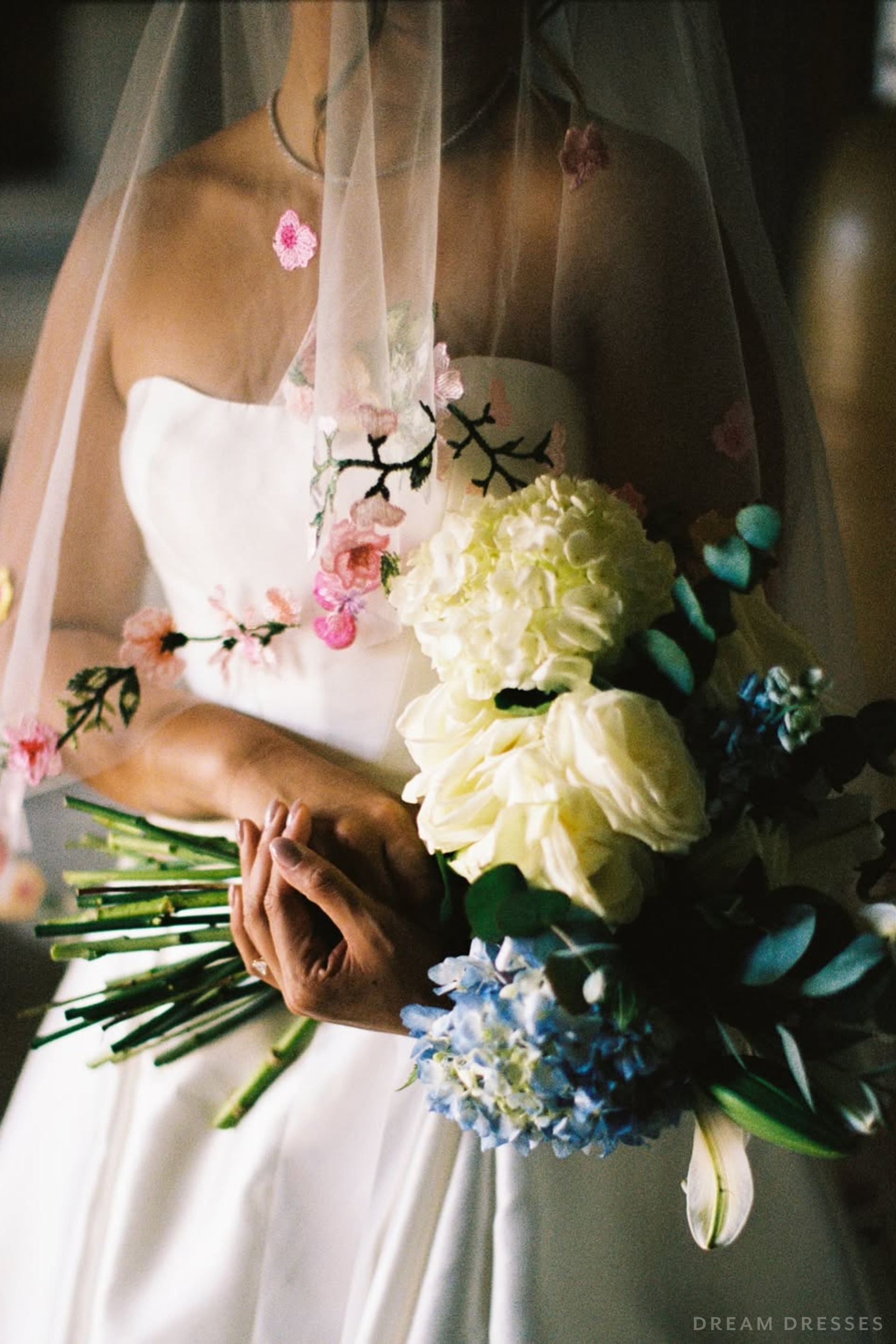 Drop Veil with Colorful Floral Lace (#EMMA) - Dream Dresses by P.M.N.