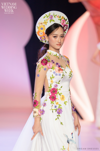 White Floral Embroidered Ao Dai | Vietnamese Modern Bridal Dress (#SAIKA) - Dream Dresses by P.M.N.