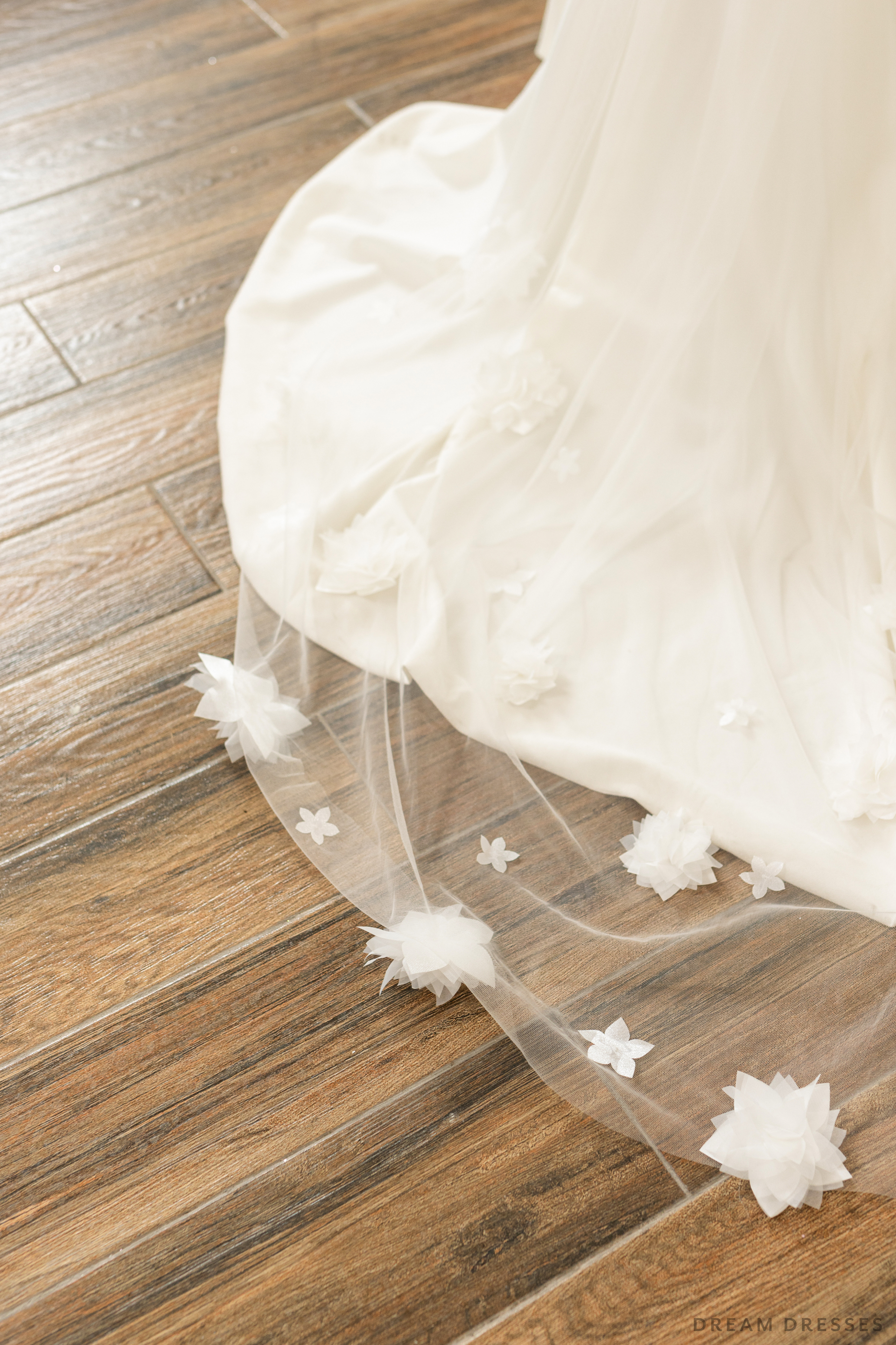 Cathedral Bridal Veil With 3D Flowers (#AMIE) - Dream Dresses by P.M.N.