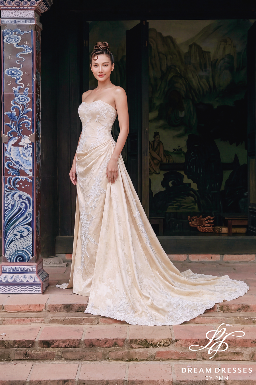 Asian-Inspired Strapless Wedding Dress (#RAN)