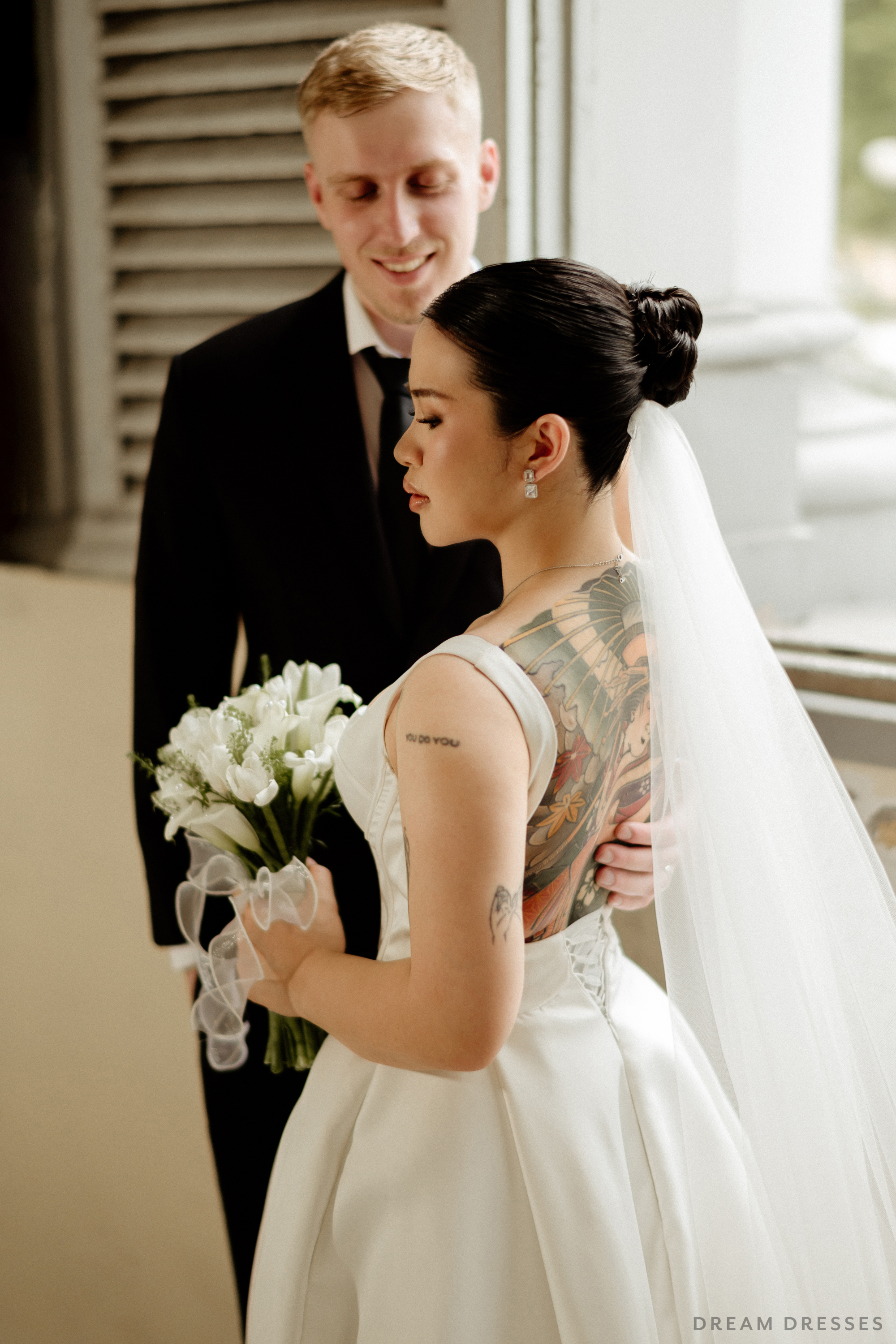 Satin Ball Gown Wedding Dress with High Slit  (#KHANHTIEN)