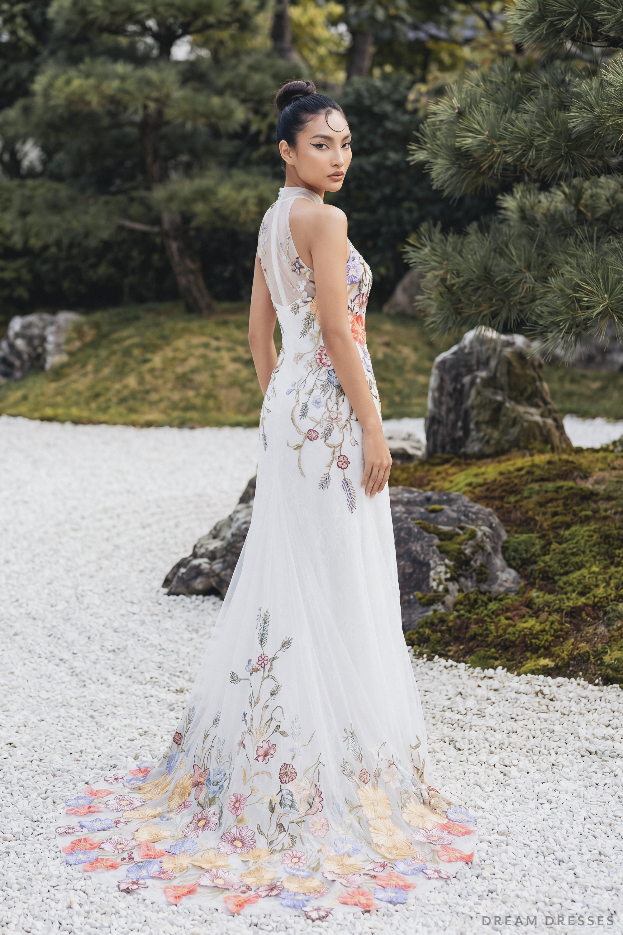 Modern Cheongsam-Inspired Bridal | Couture Lace Modern Cheongsam Bridal Dress (#YAO)