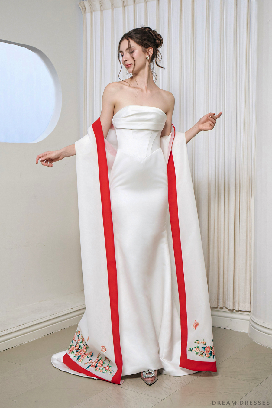 Cheongsam-Inspired Ao Dai Detachable Cape | Vietnamese Bridal Dress (#LUNARA) - Dream Dresses by P.M.N.