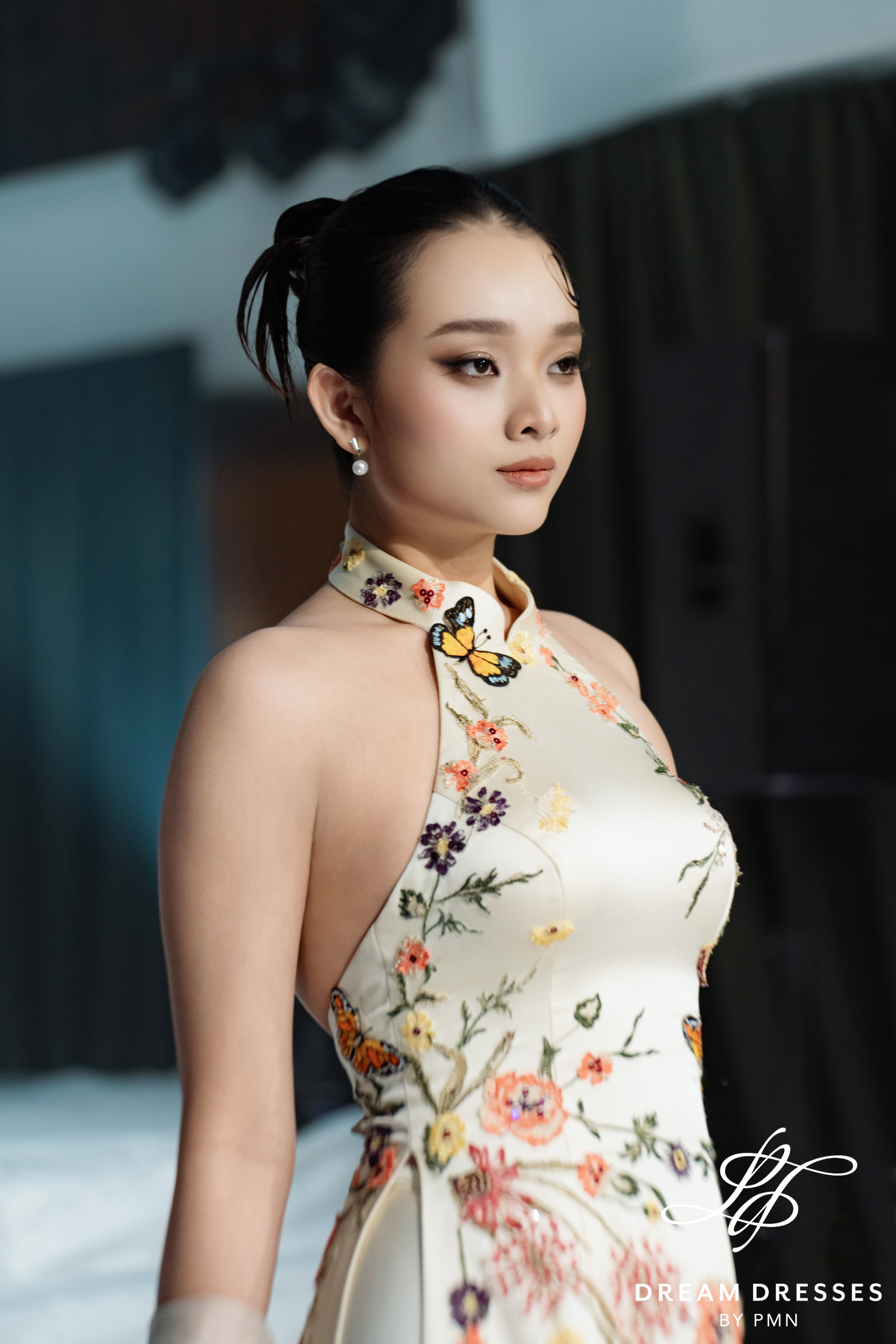 Áo Dài Cưới Lấy Cảm Hứng Từ Sườn Xám (#LIEU)