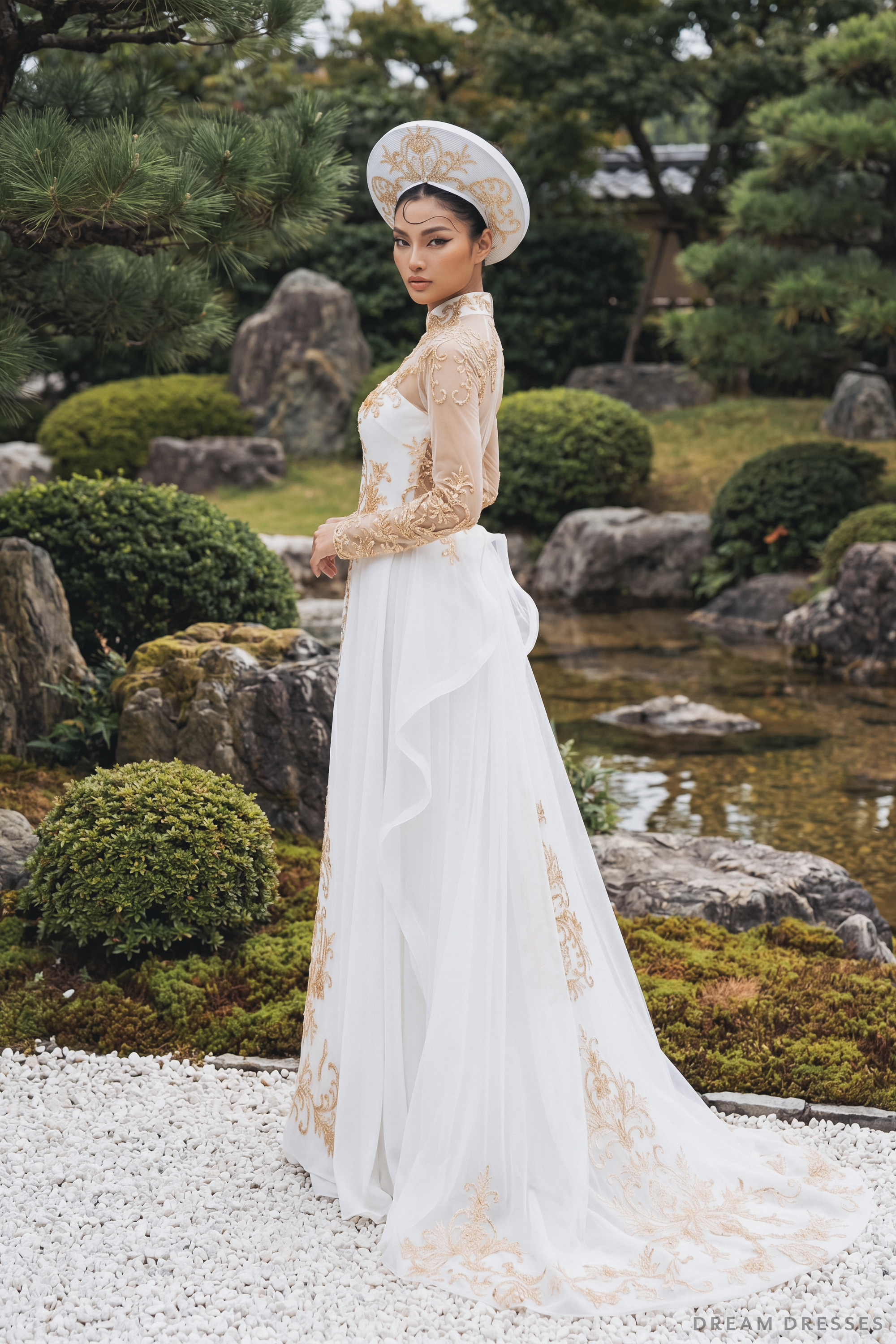 White Bridal Ao Dai | Vietnamese Traditional Bridal Dress with Gold Lace (#IMPERIAL)