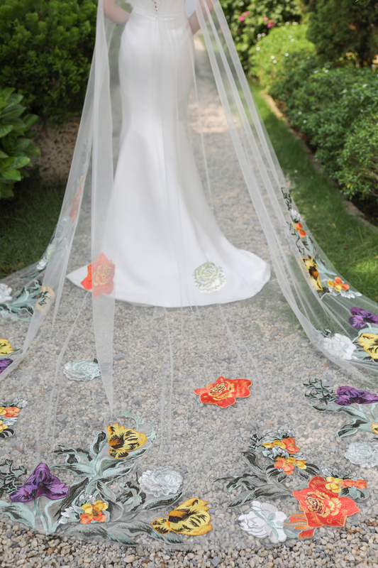 Single Tier Bridal Veil with Flowers (#ALIEAH) - Dream Dresses by P.M.N.