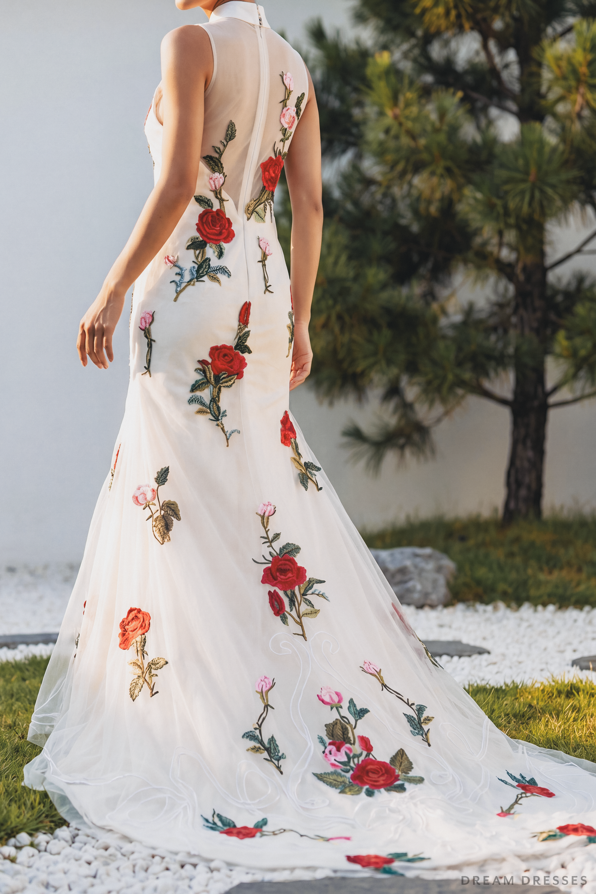 White Bridal Cheongsam | Modern Cheongsam Bridal Dress (#ROSIA)