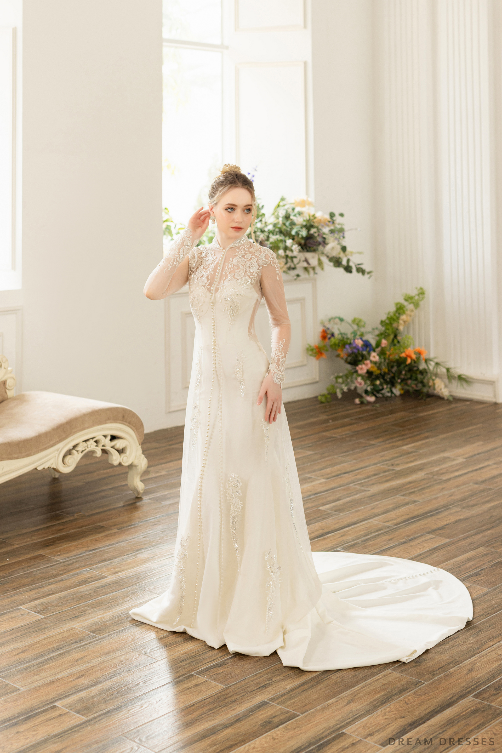 Long Sleeves Bridal Cape with Couture Lace (#SOPHIE) - Dream Dresses by P.M.N.
