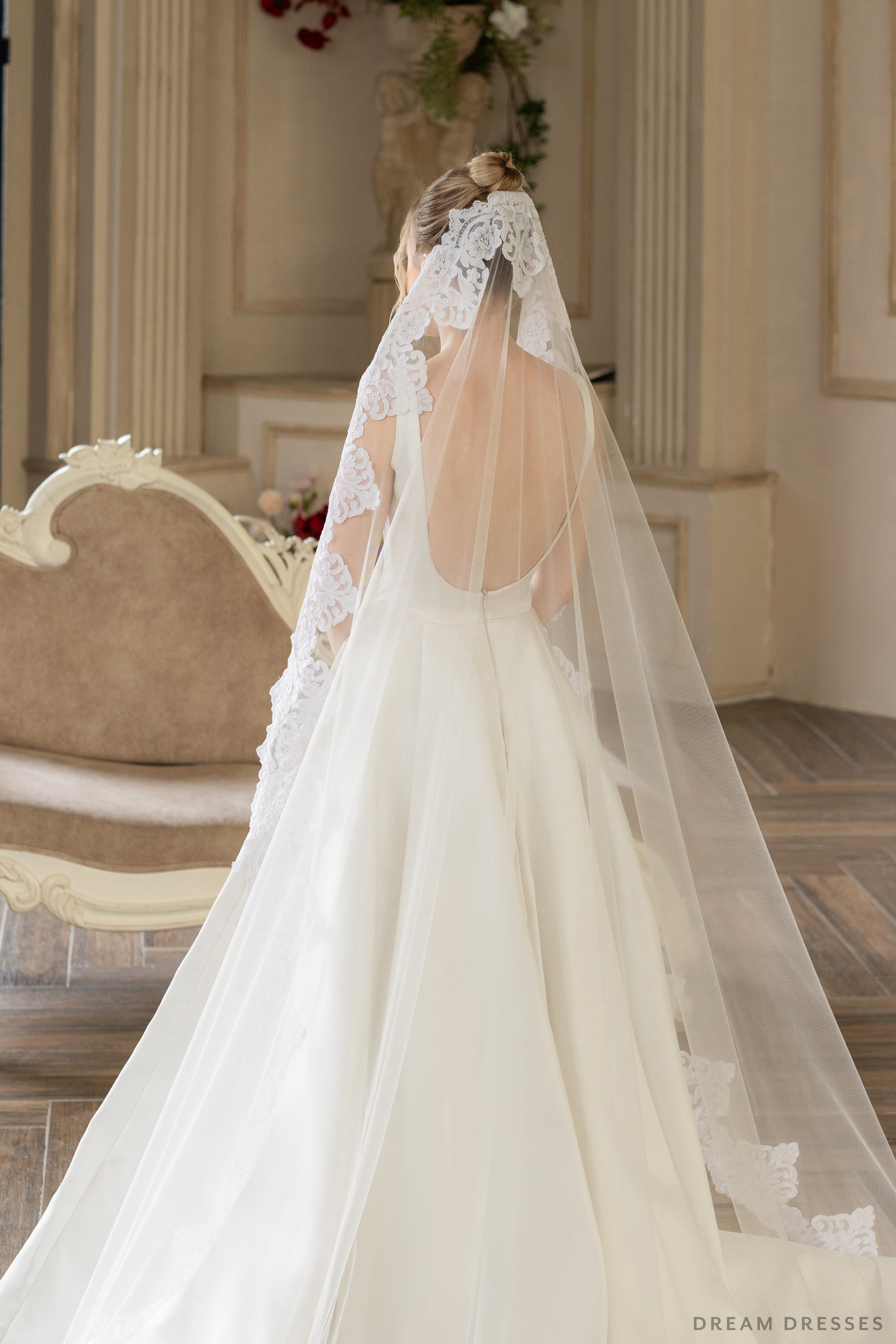 Mantilla Cathedral Wedding Veil (#JULEEN) - Dream Dresses by P.M.N.