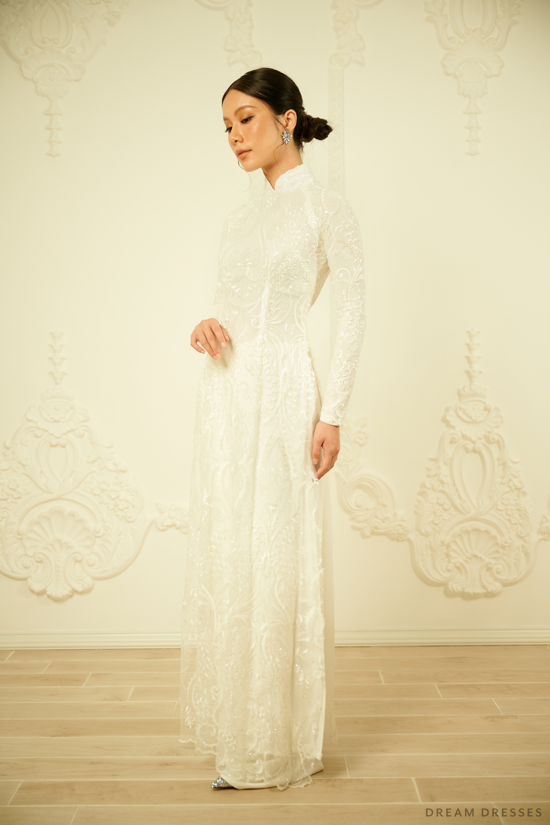 White Bridal Ao Dai | Vietnamese Traditional Bridal Dress (#ARTEMISIA) - Dream Dresses by P.M.N.