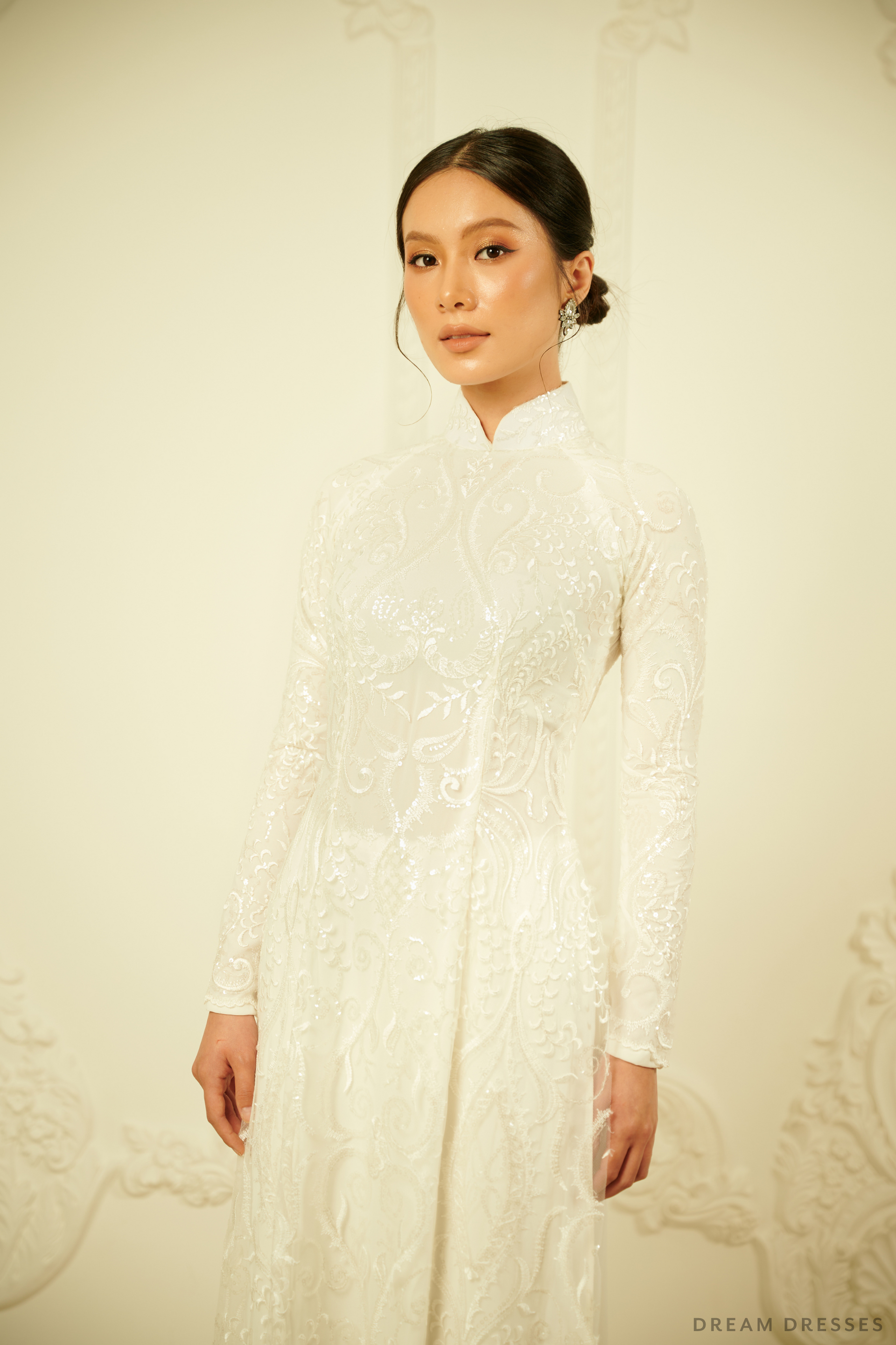 White Bridal Ao Dai | Vietnamese Traditional Bridal Dress (#ARTEMISIA) - Dream Dresses by P.M.N.