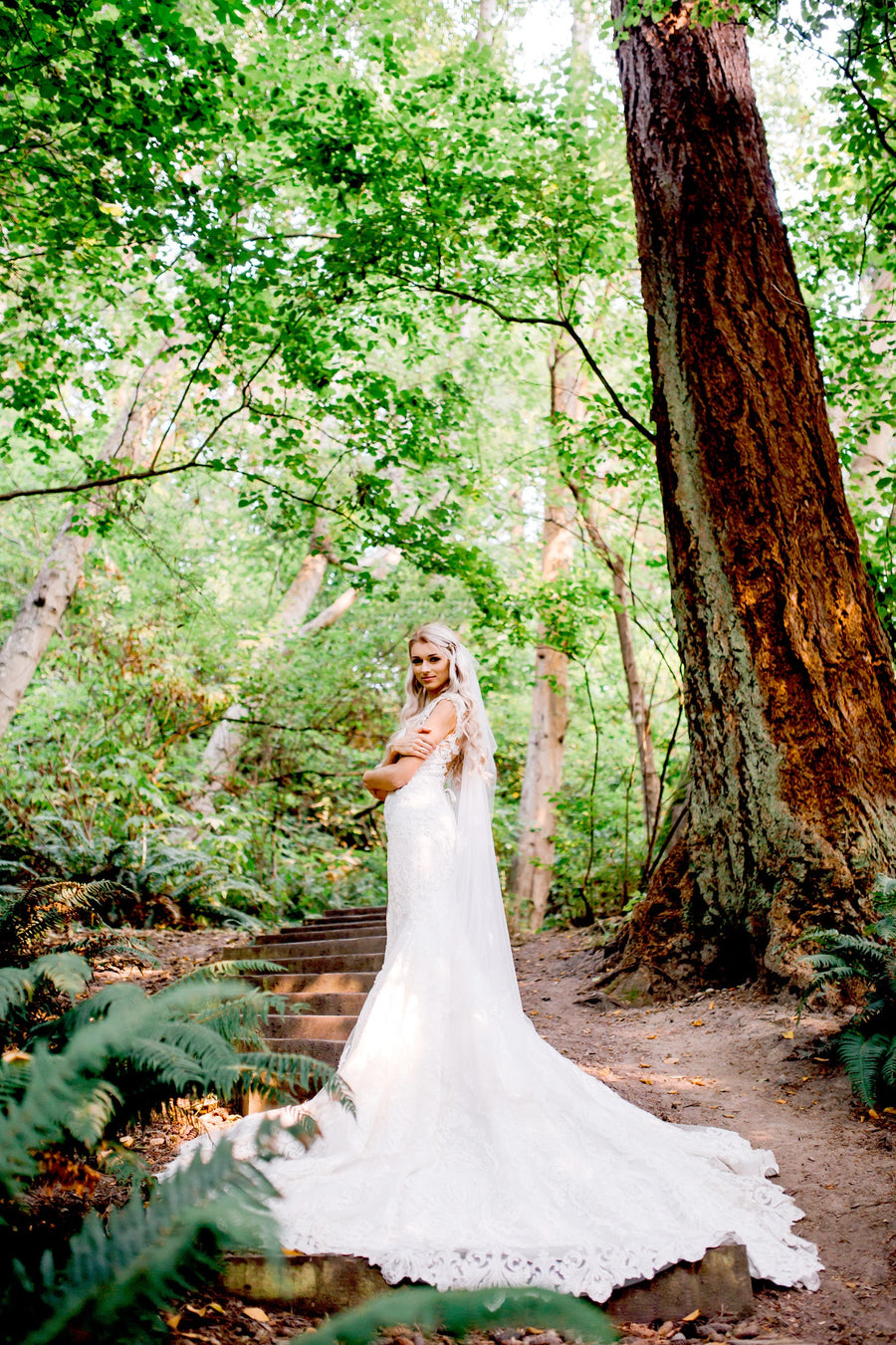 Lace Mermaid Wedding Dress (#ANASTASIA) - Dream Dresses by P.M.N.